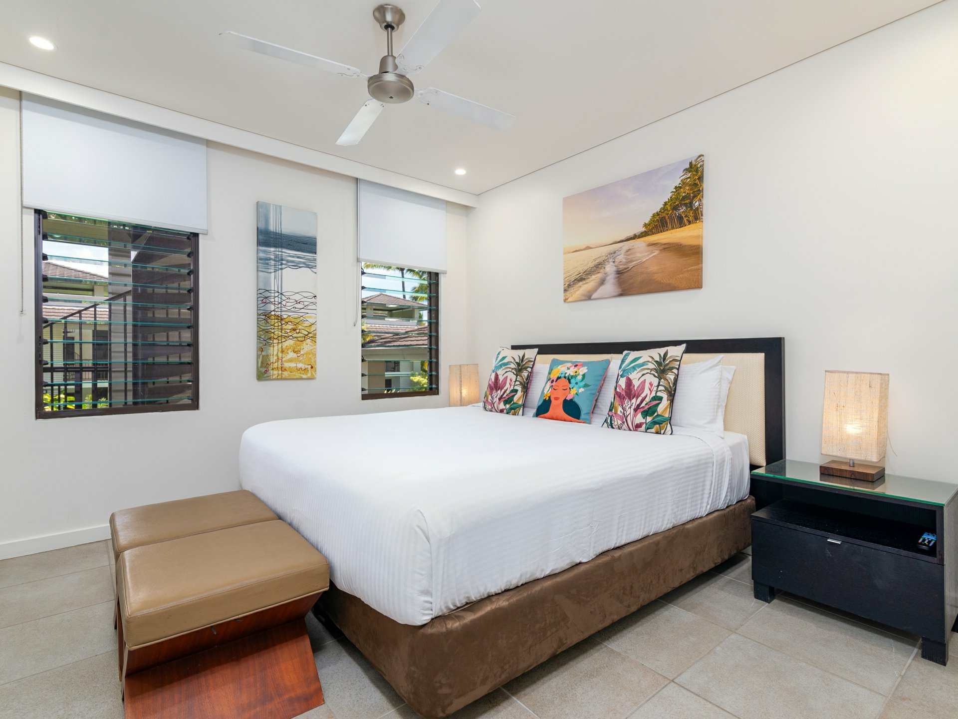 Port Douglas, 4877