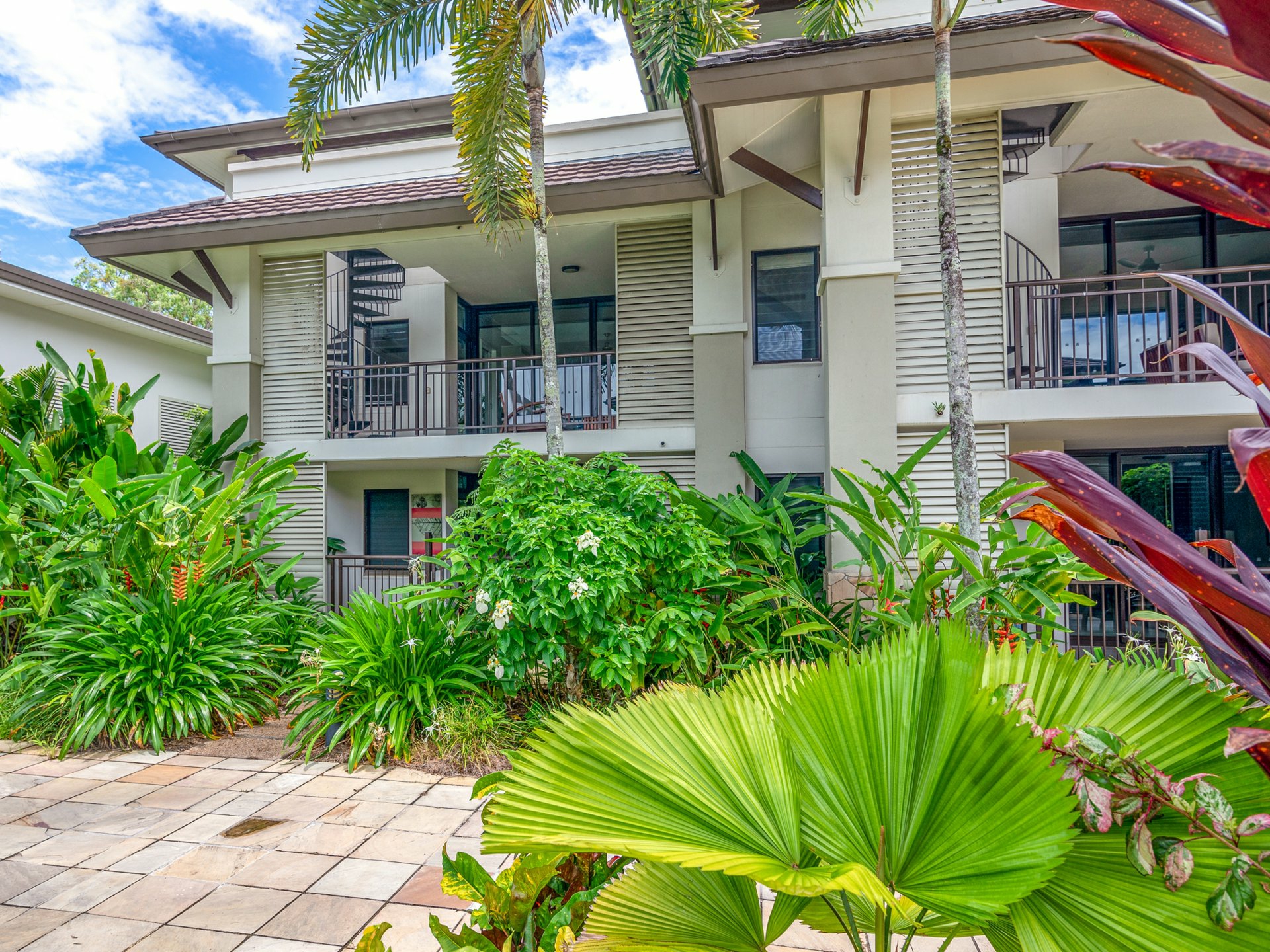 Port Douglas, 4877