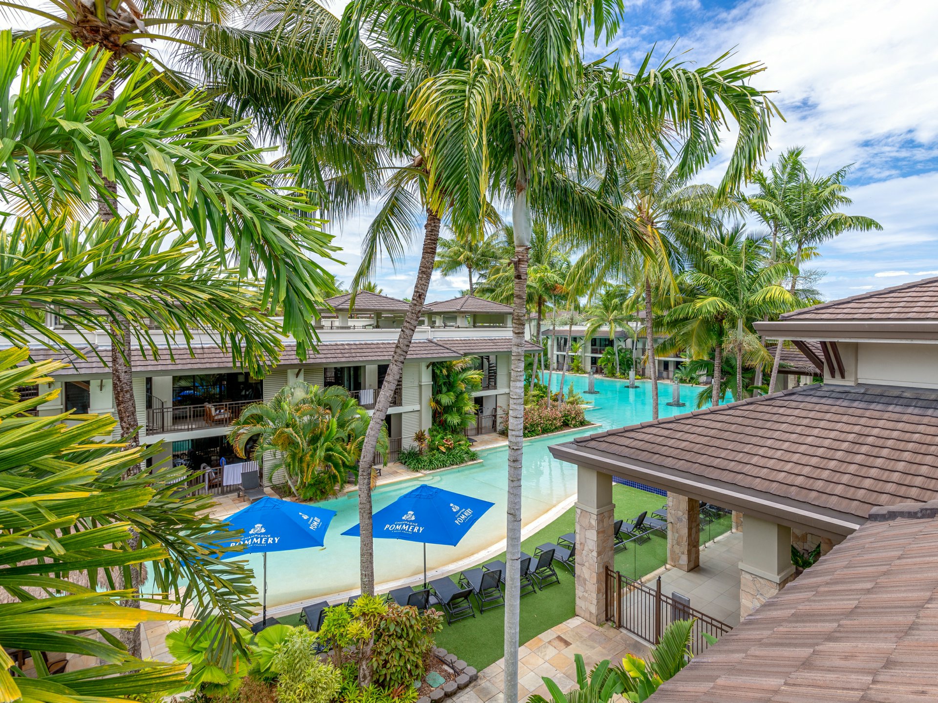 Port Douglas, 4877
