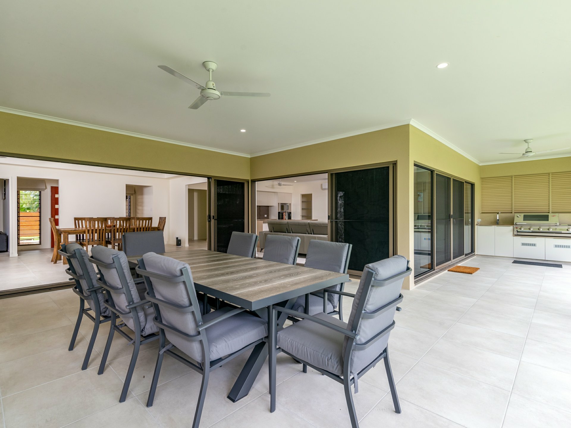 14 Ti Tree Street, PORT DOUGLAS