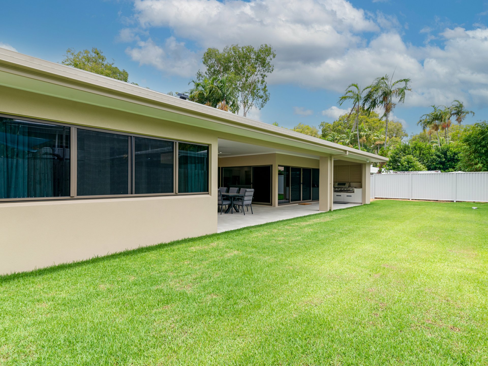 14 Ti Tree Street, PORT DOUGLAS