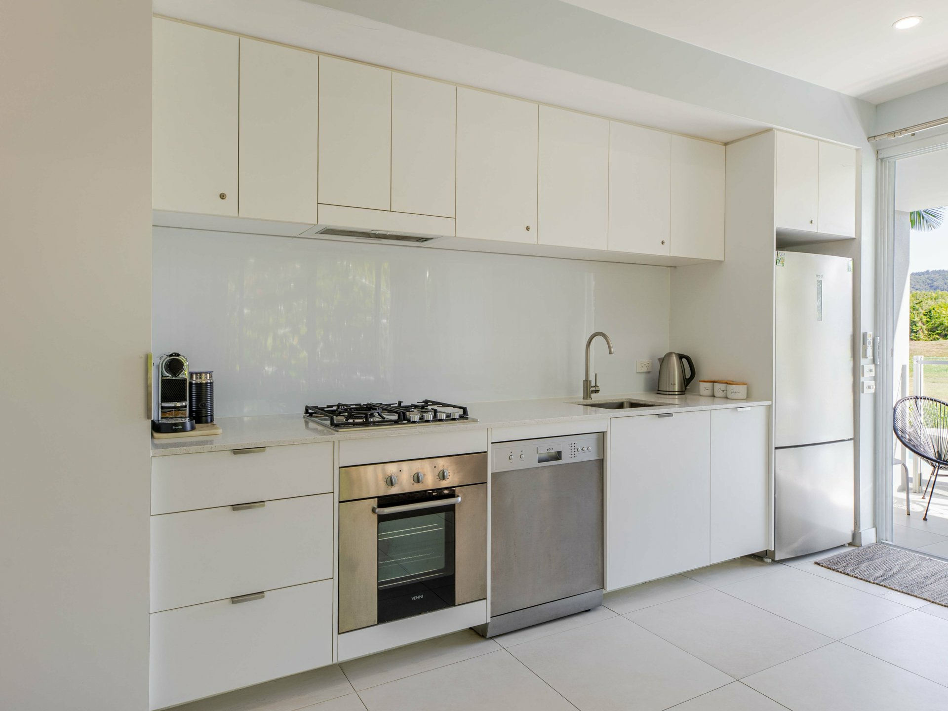 17 Pool/19-37 St Crispins Avenue — photo 12 of 15