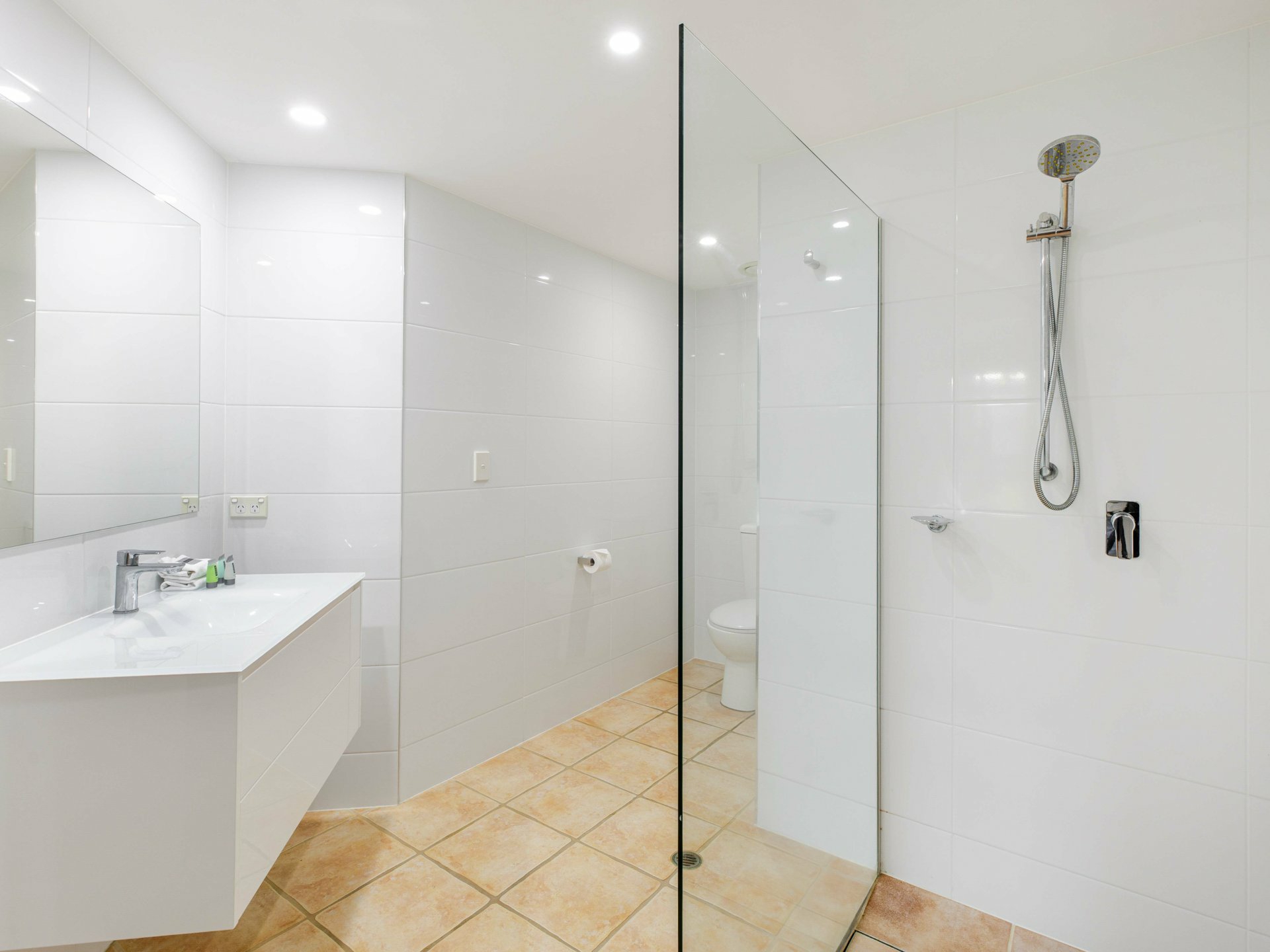 6 Cayman Villas/35-37 Mowbray Street, PORT DOUGLAS