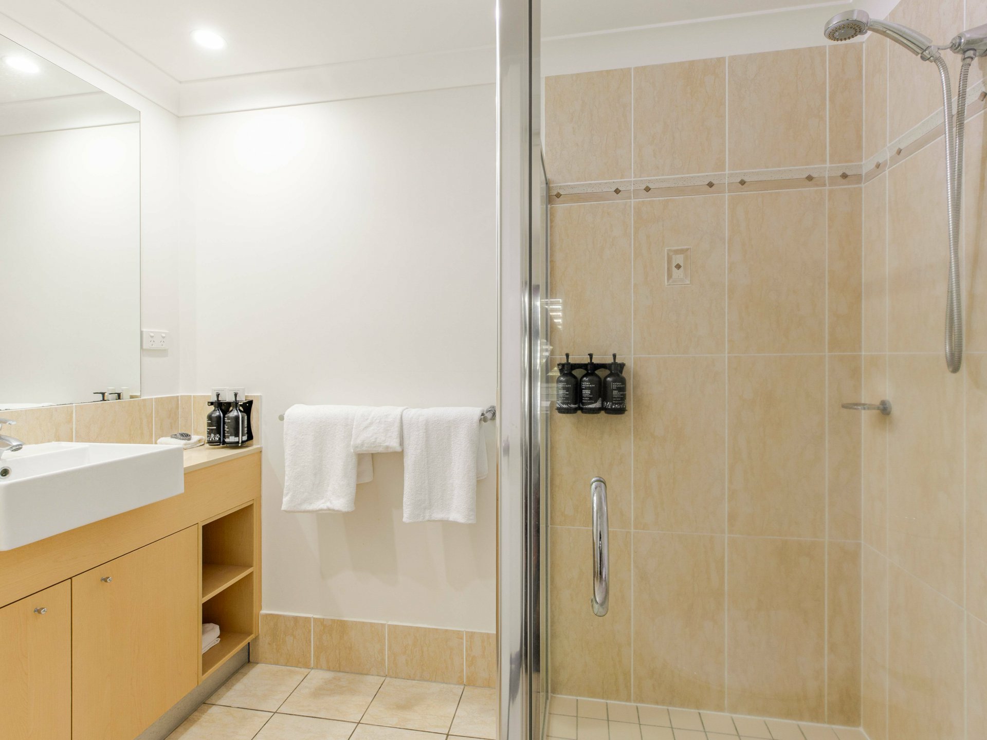 31/3-5 Davidson Street — photo 14 of 16