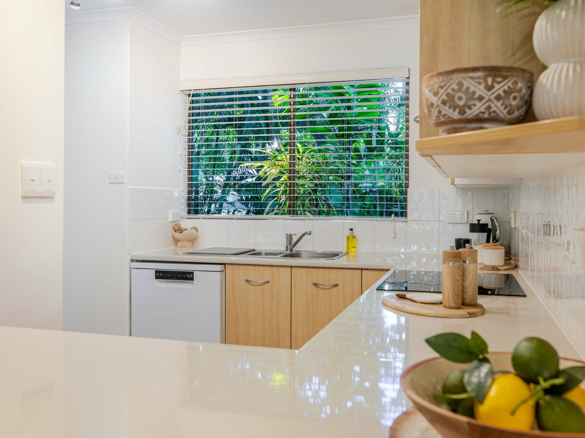 1/10 Davidson Street — photo 7 of 12