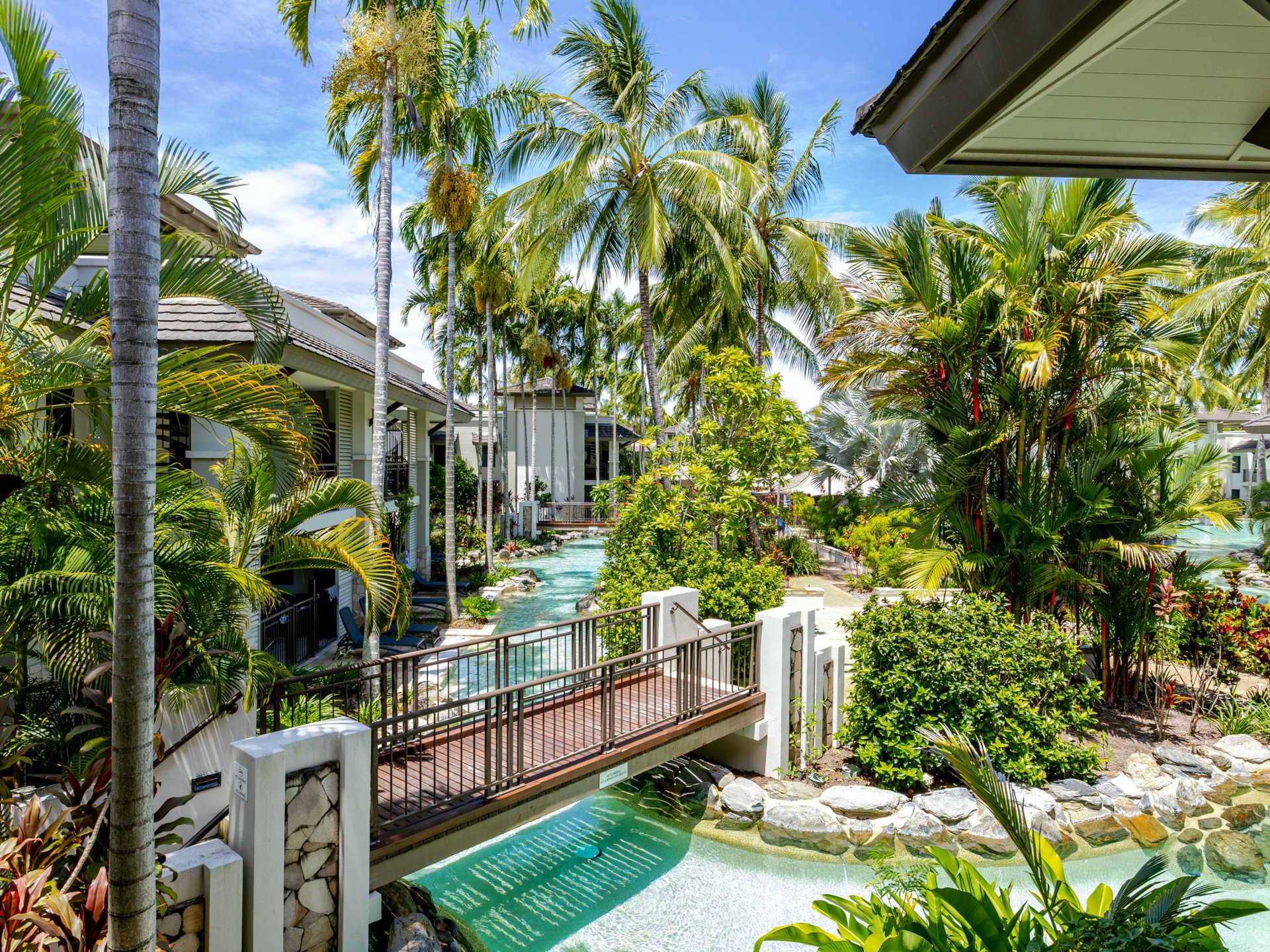 248-249 Sea Temple/22-36 Mitre Street — photo 5 of 27