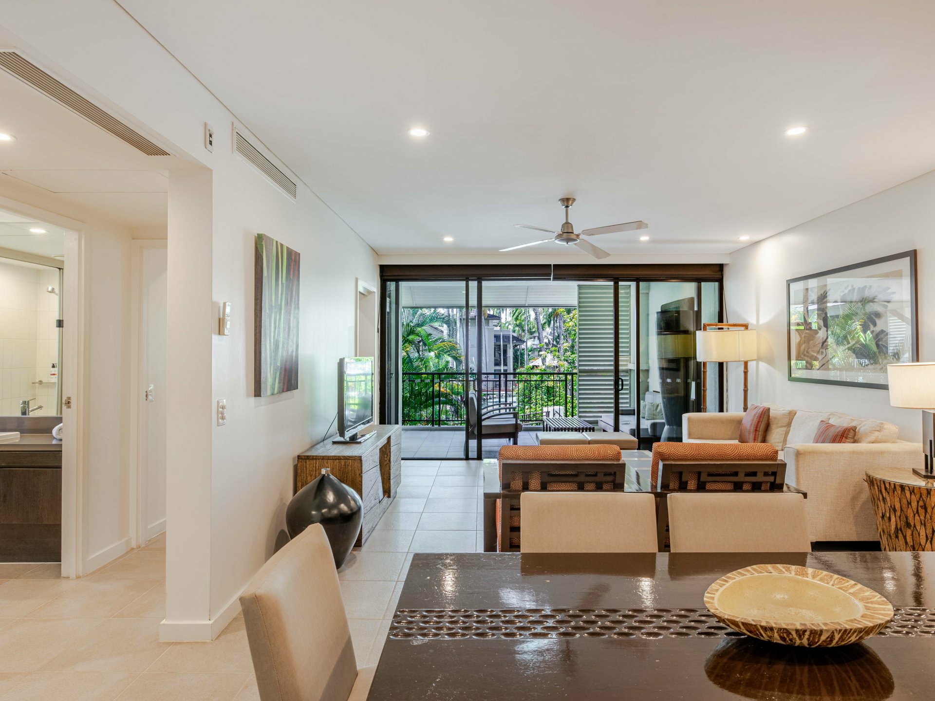 248-249 Sea Temple/22-36 Mitre Street — photo 6 of 27