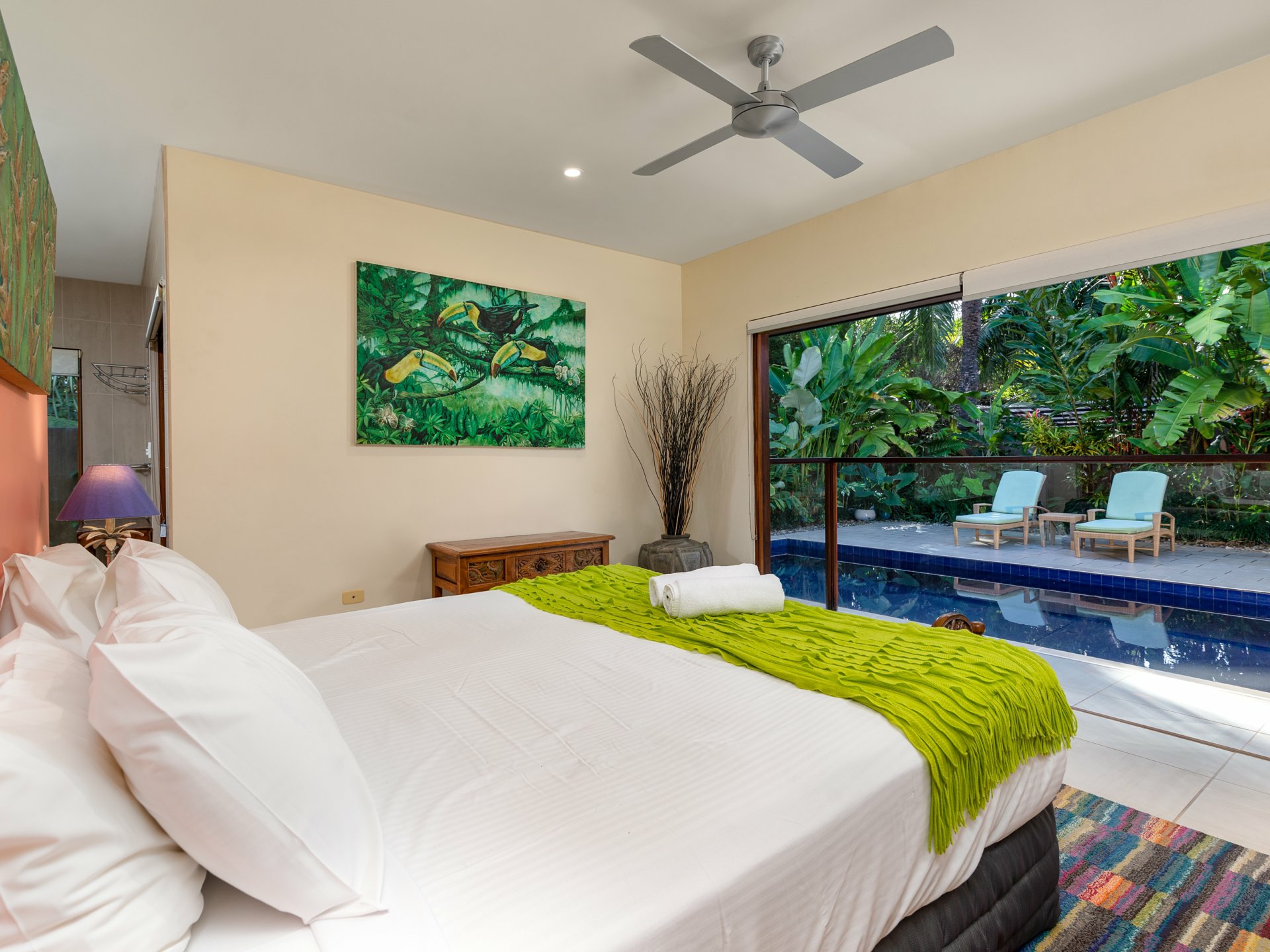 47 Beachfront Mirage Drive — photo 16 of 29