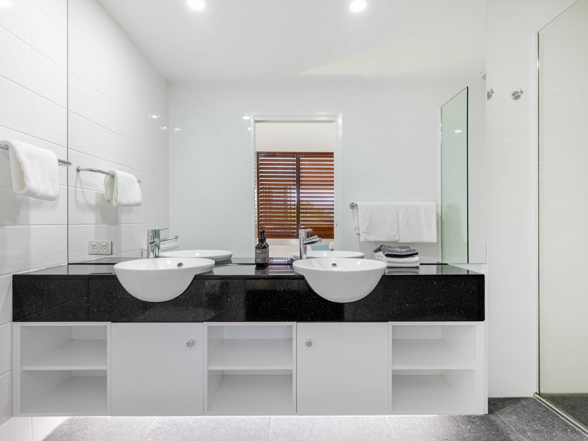 13 Saltwater/26-30 Macrossan Street — photo 7 of 21