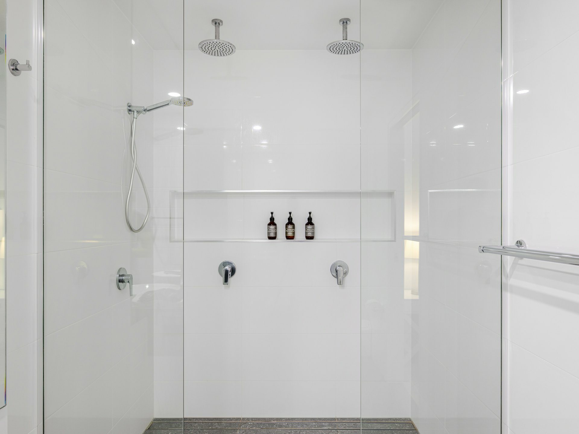 13 Saltwater/26-30 Macrossan Street — photo 8 of 21