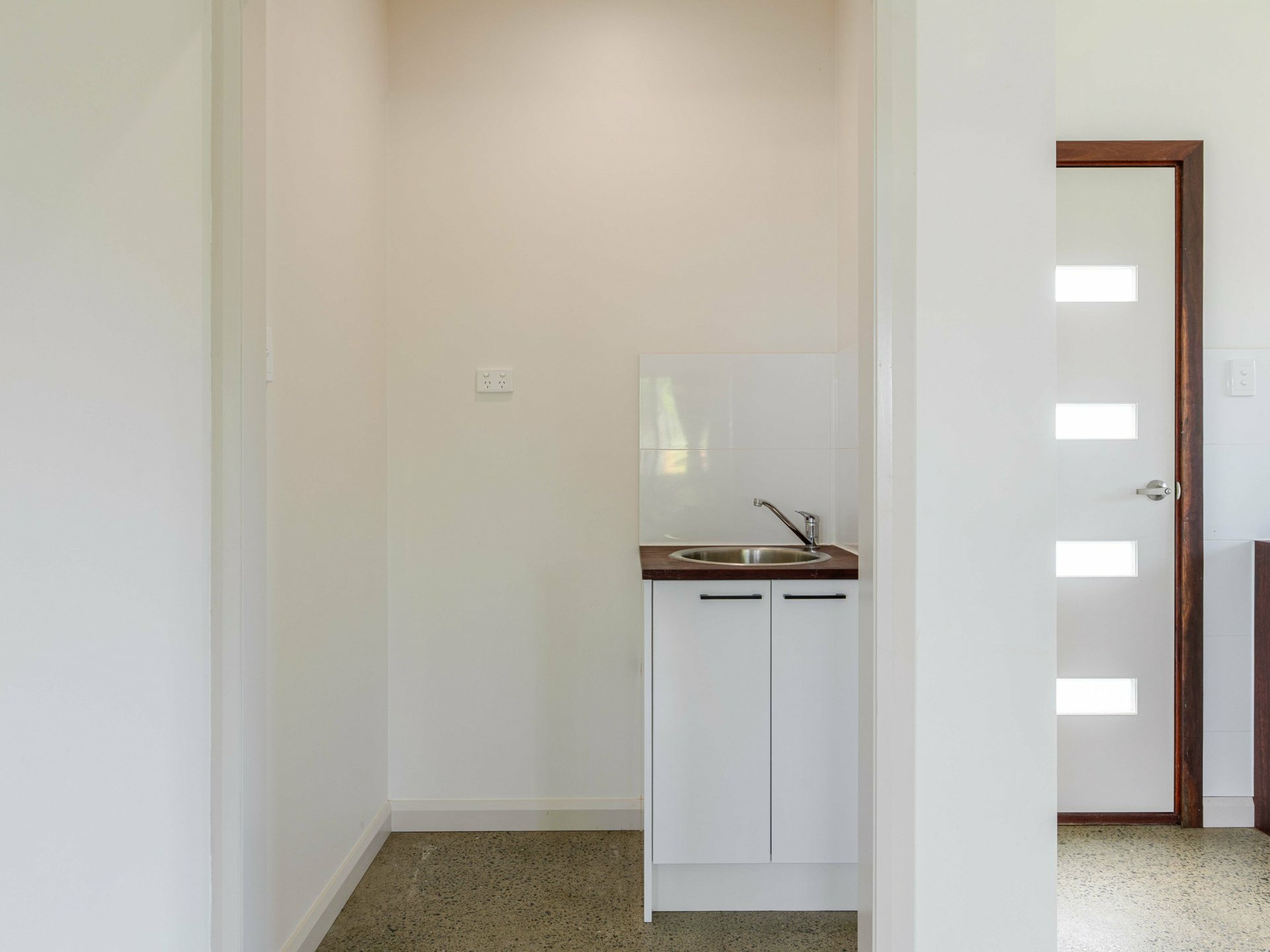 59 Snapper Island Drive — photo 13 of 17
