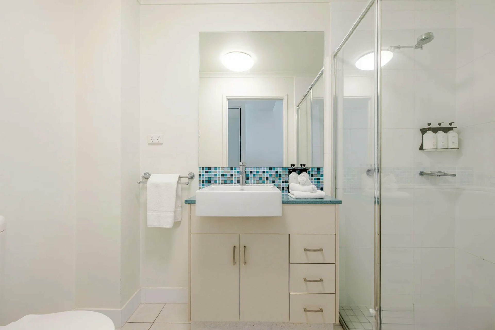 54B Silkari/2-16 Langley Road — photo 3 of 10
