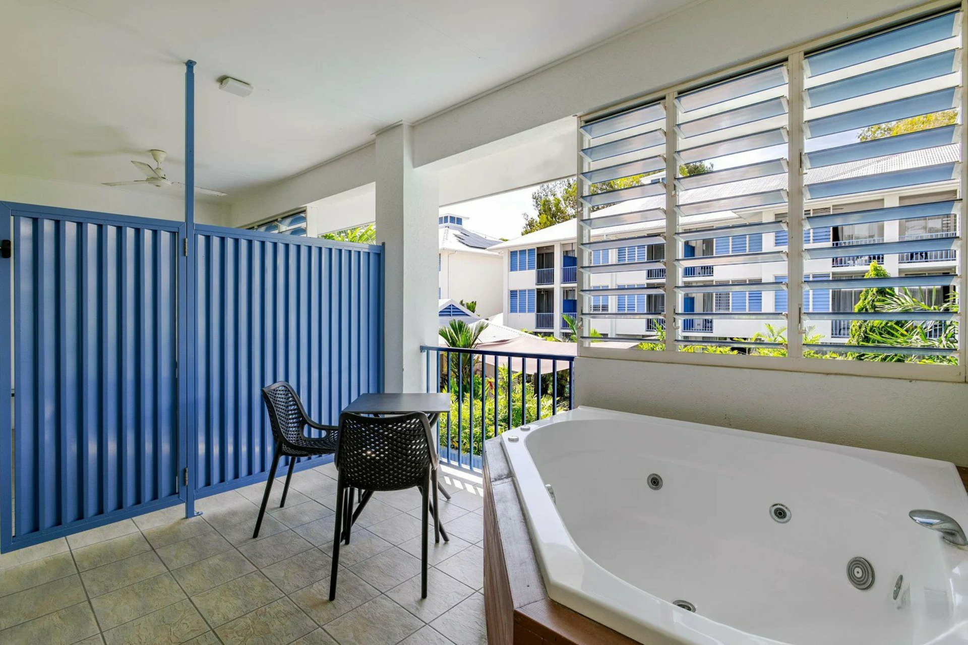 54B Silkari/2-16 Langley Road — photo 4 of 10