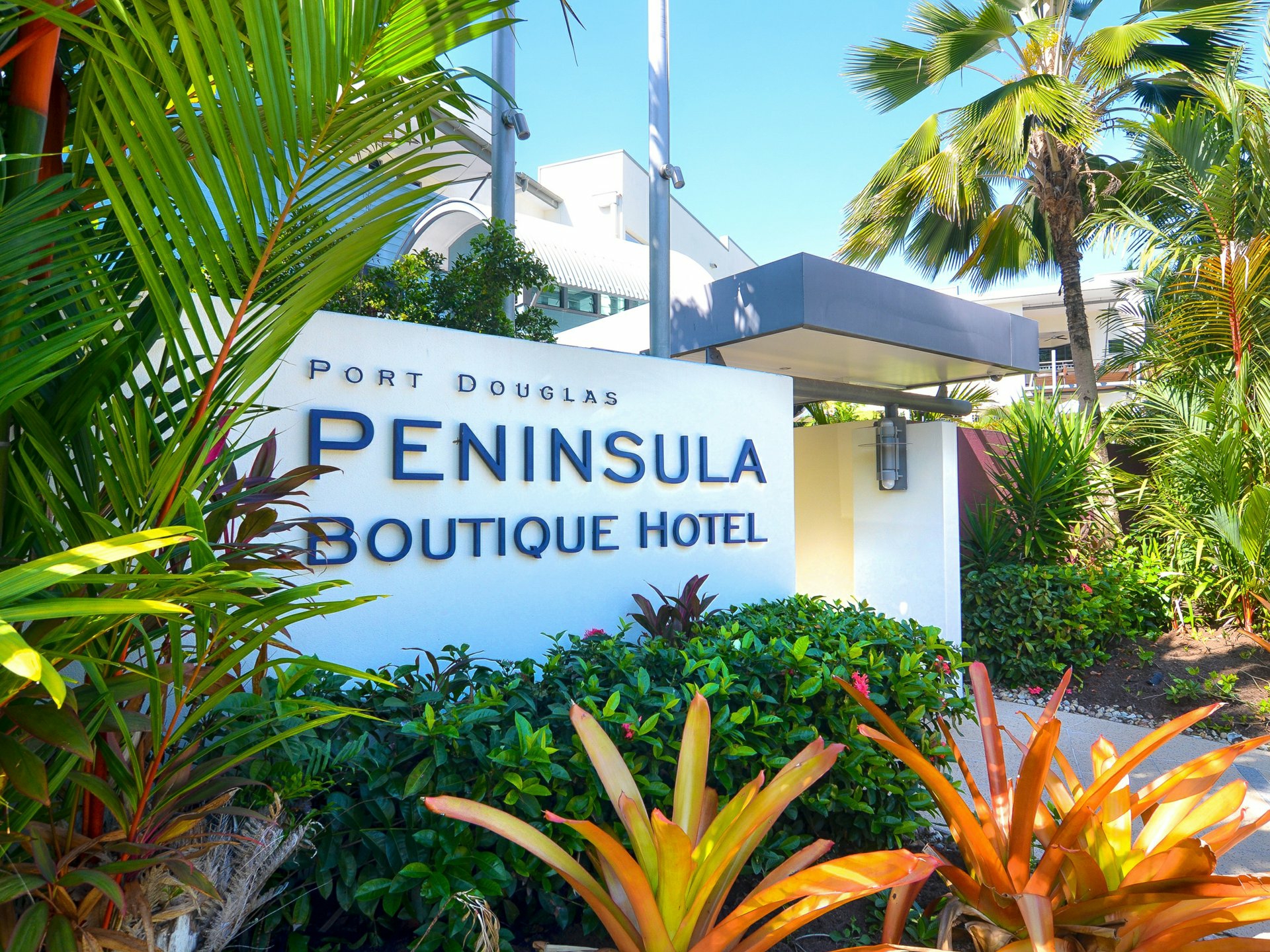 8 Peninsula/9-13 Esplanade — photo 4 of 23
