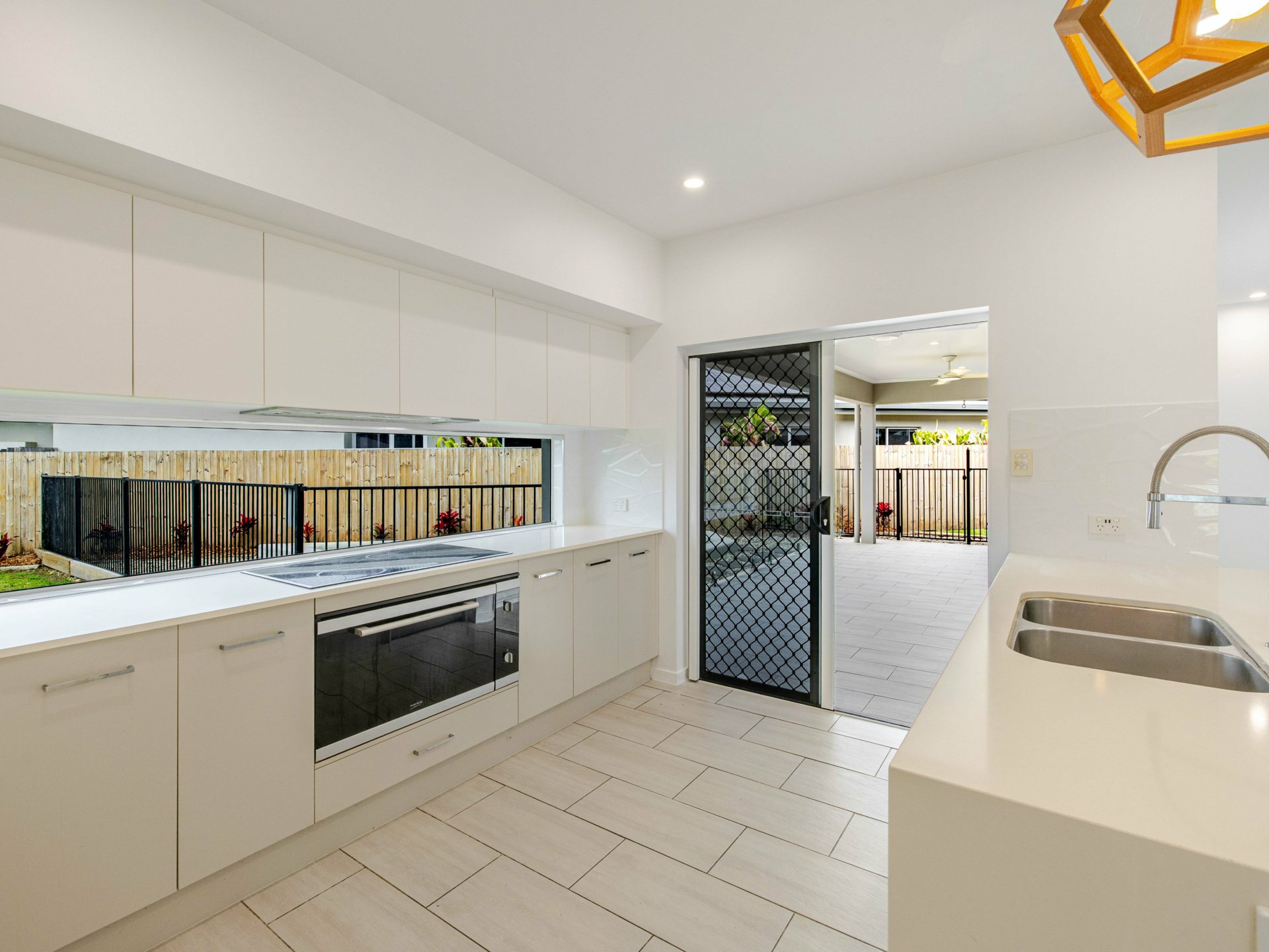 36 Milman Drive — photo 3 of 24