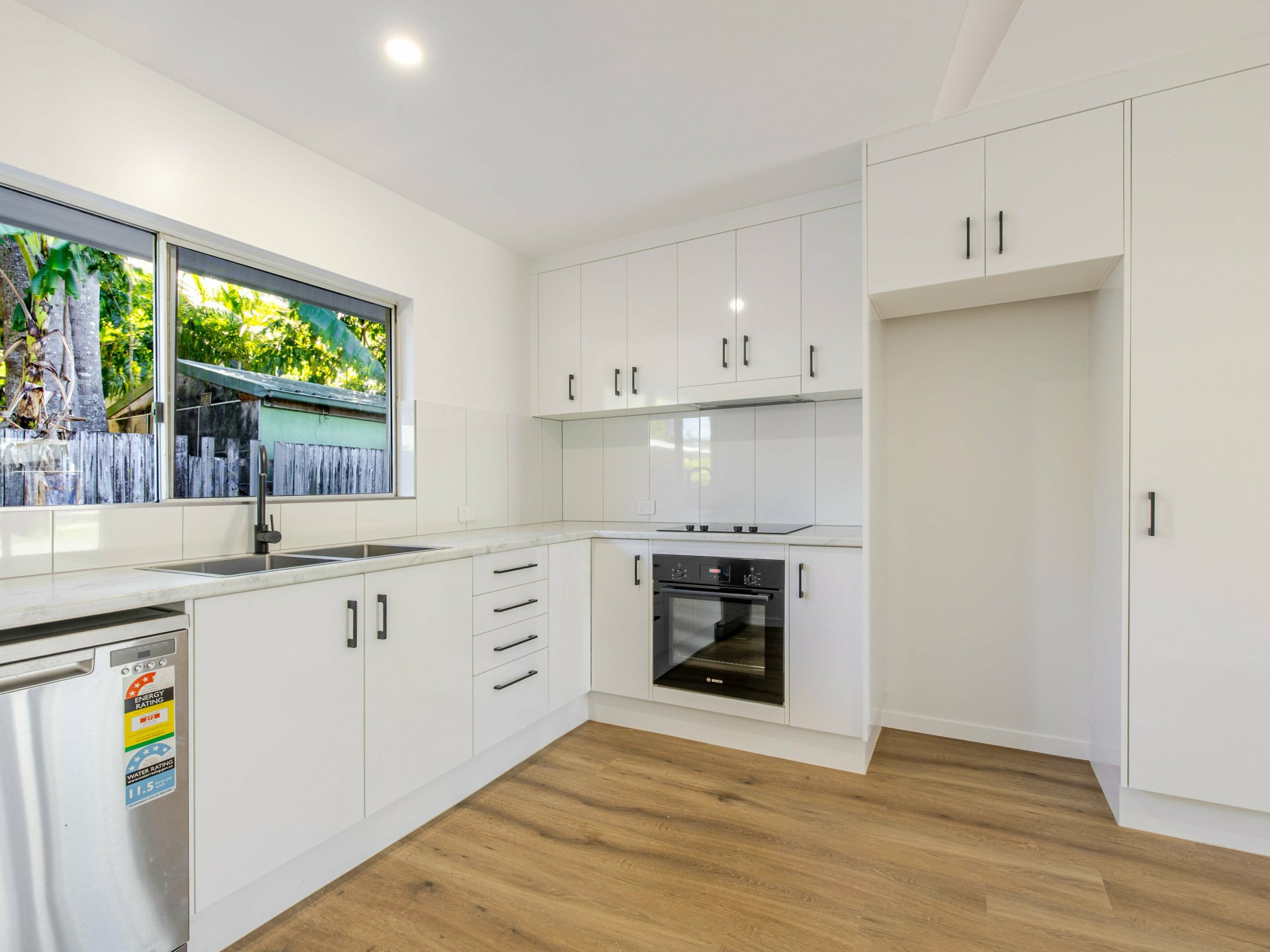 2/25 Limpet Ave — photo from LJ Hooker Port Douglas