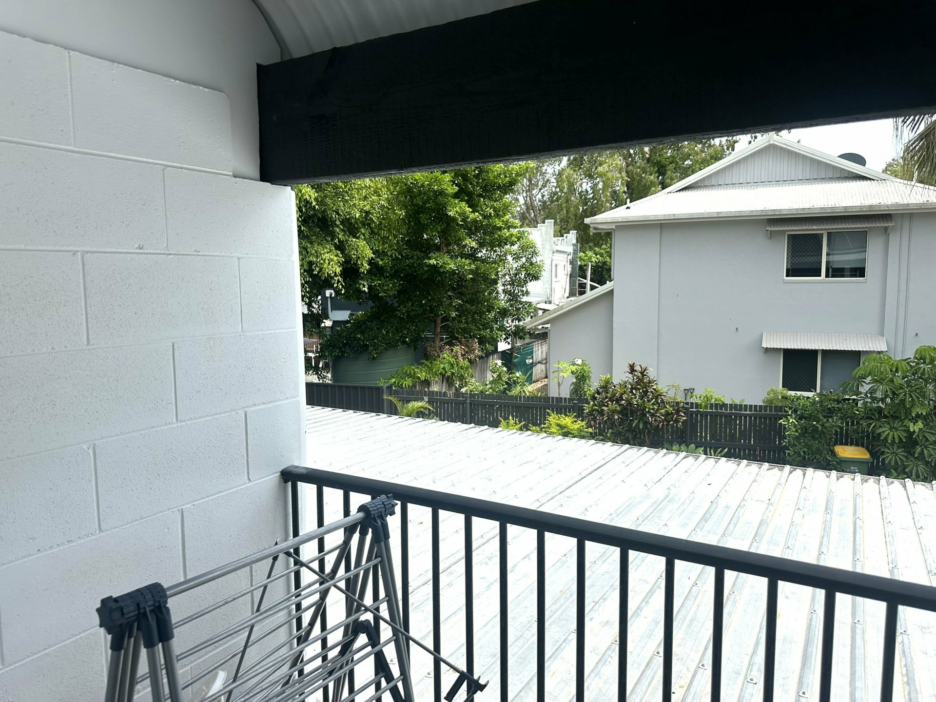 14 Triton Lodge/4 Triton Crescent — photo 8 of 12