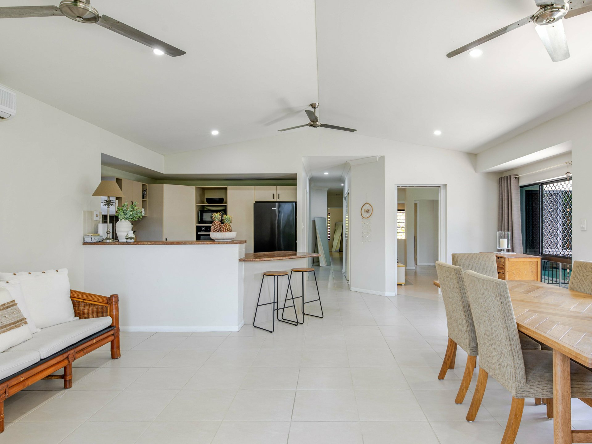 11 Corella Street — photo 11 of 23