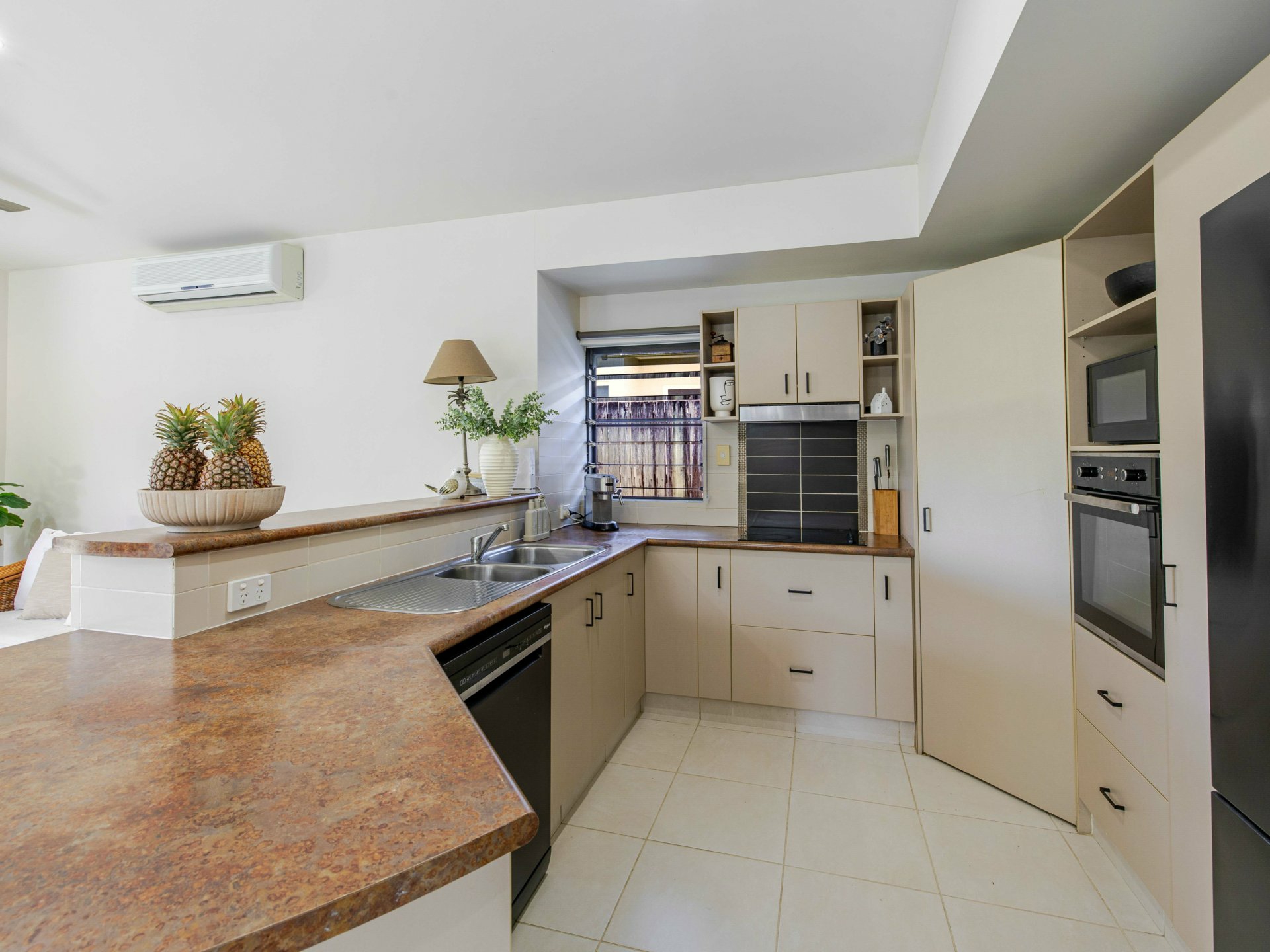 11 Corella Street — photo 12 of 23