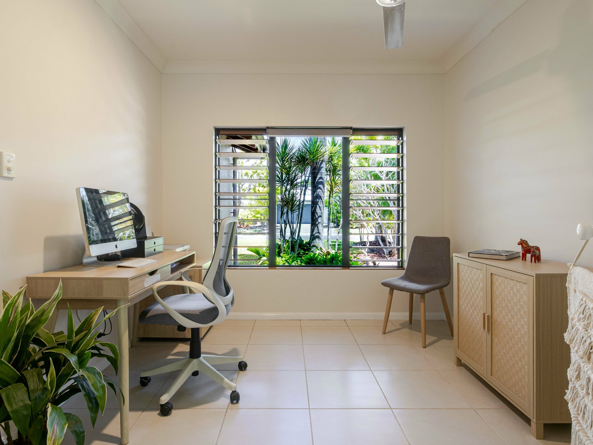 11 Corella Street — photo 16 of 23