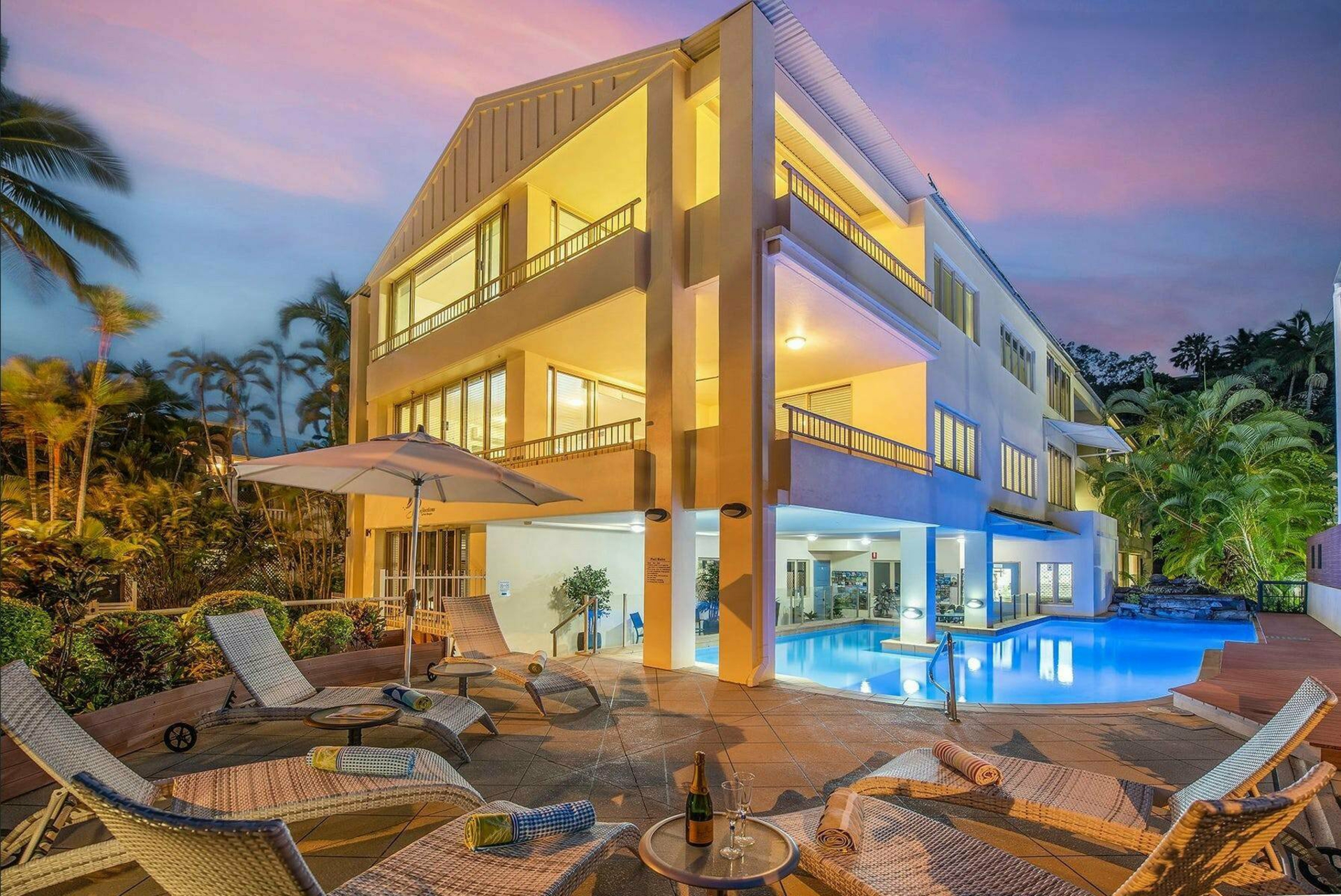 2/70 Macrossan Street — photo from LJ Hooker Port Douglas