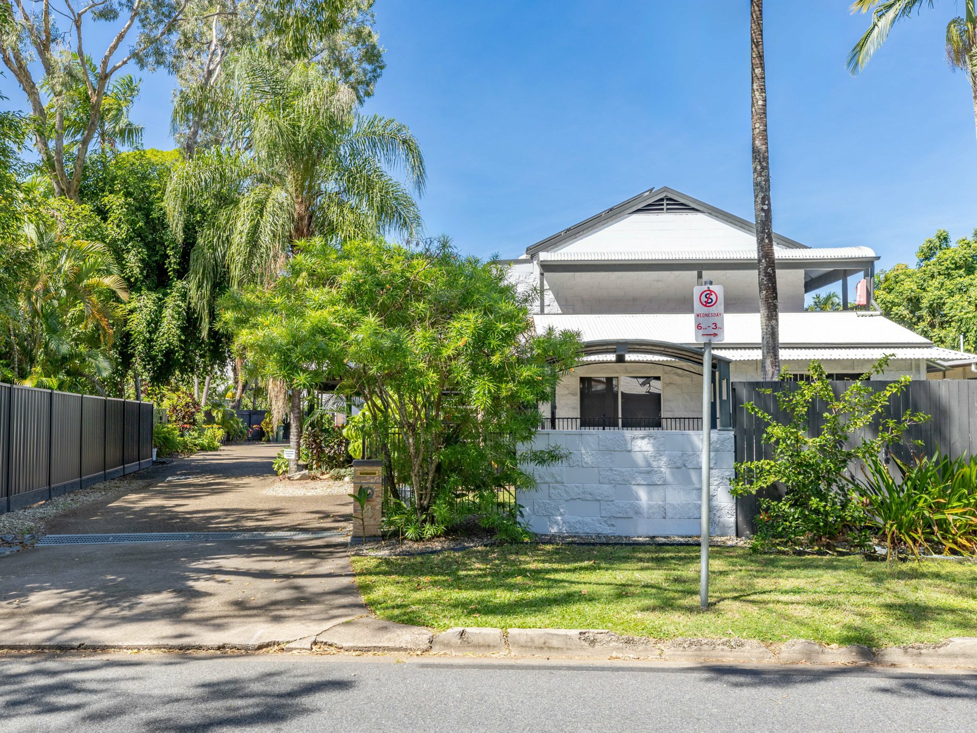 2 Triton Lodge/4 Triton Crescent — photo from LJ Hooker Port Douglas