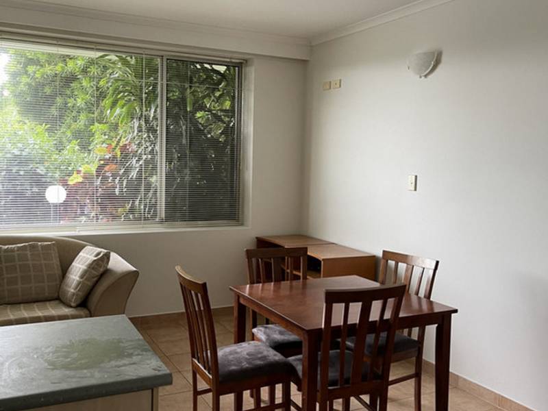 4/60 East Point Road, FANNIE BAY