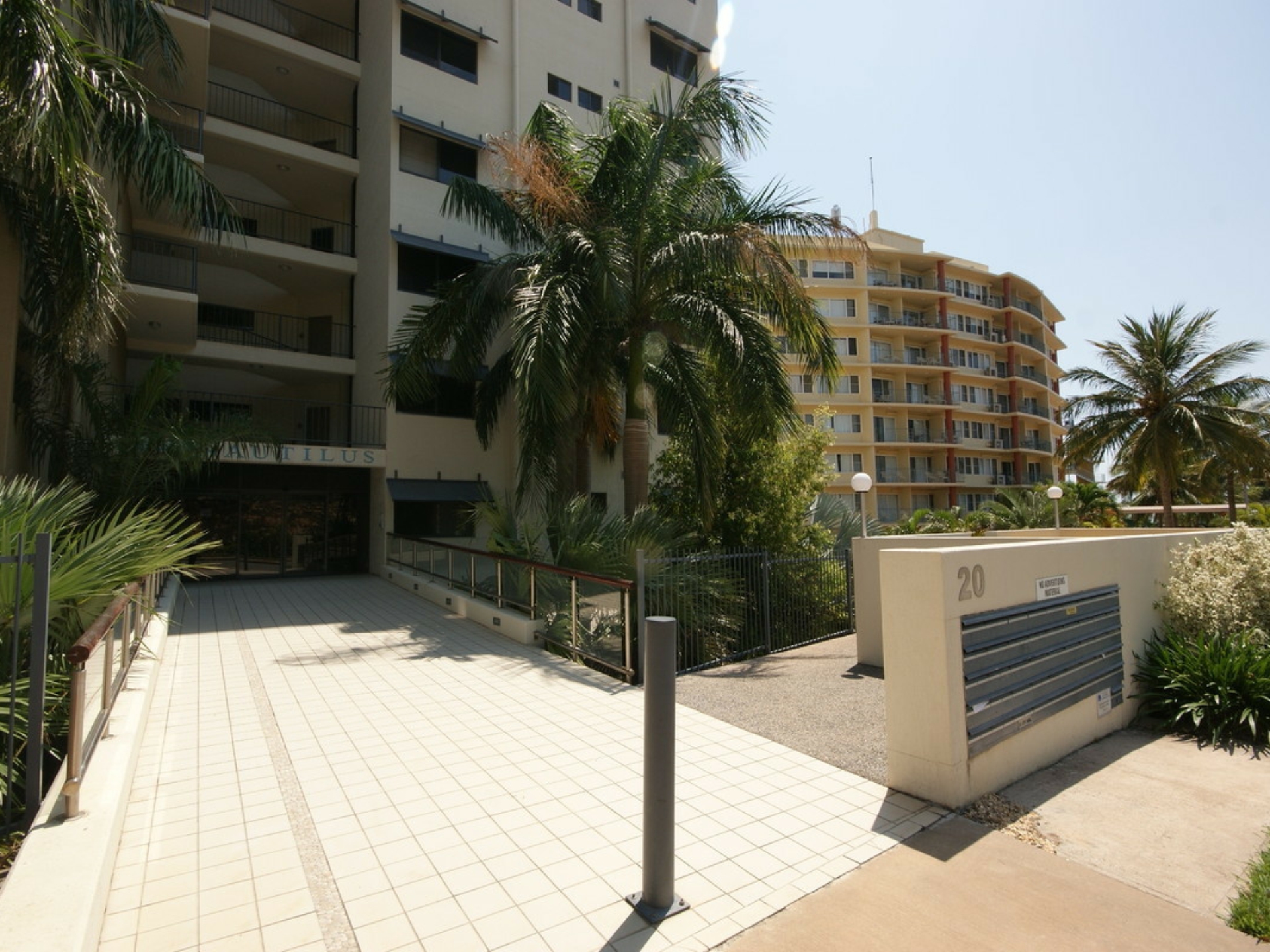 21/20 Marina Boulevard, CULLEN BAY
