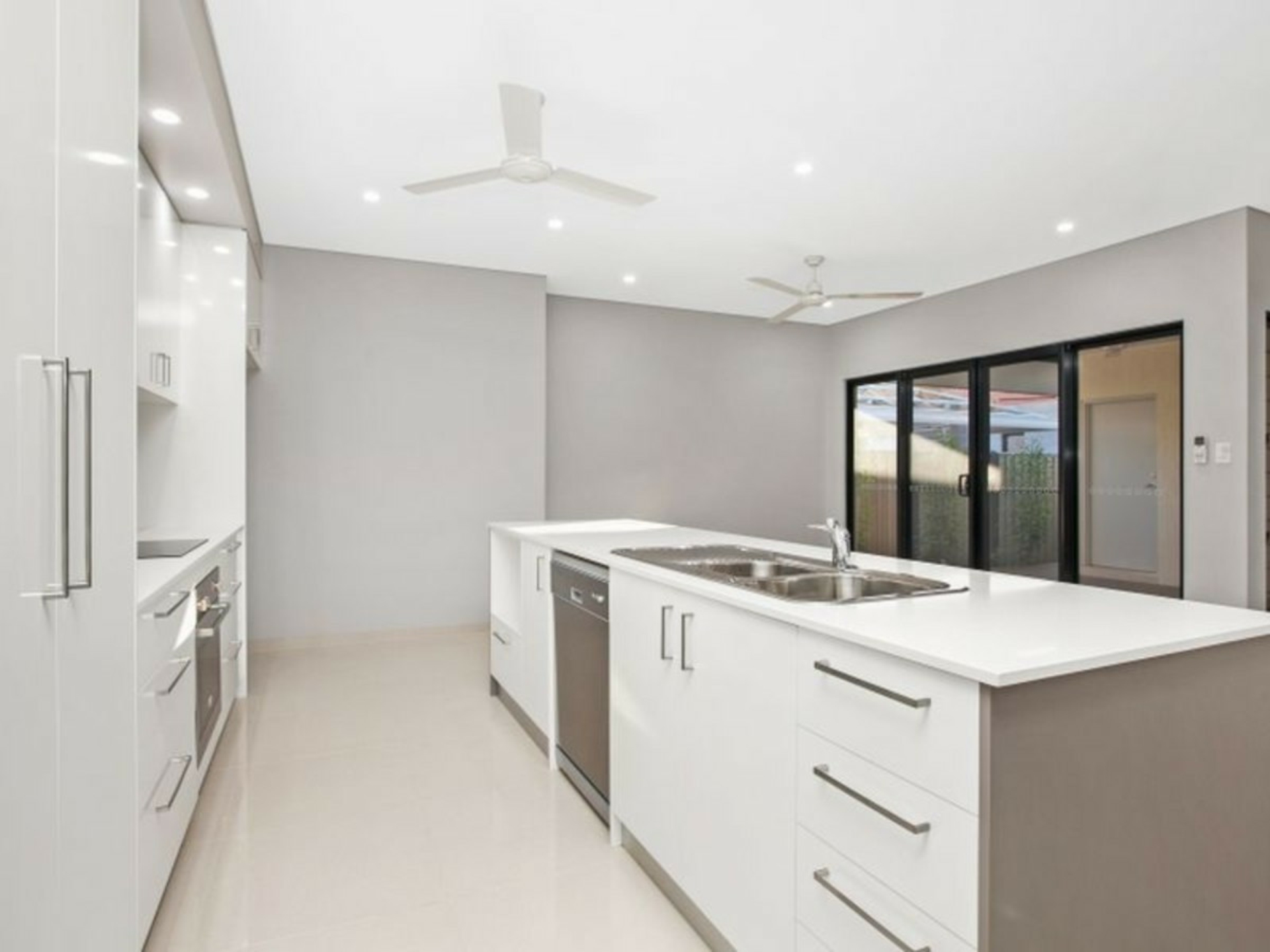 15 Heathcock Street, DURACK