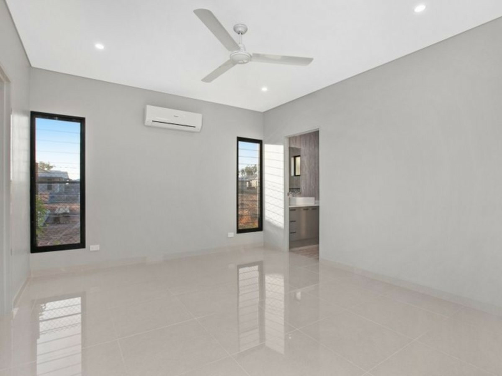 15 Heathcock Street, DURACK