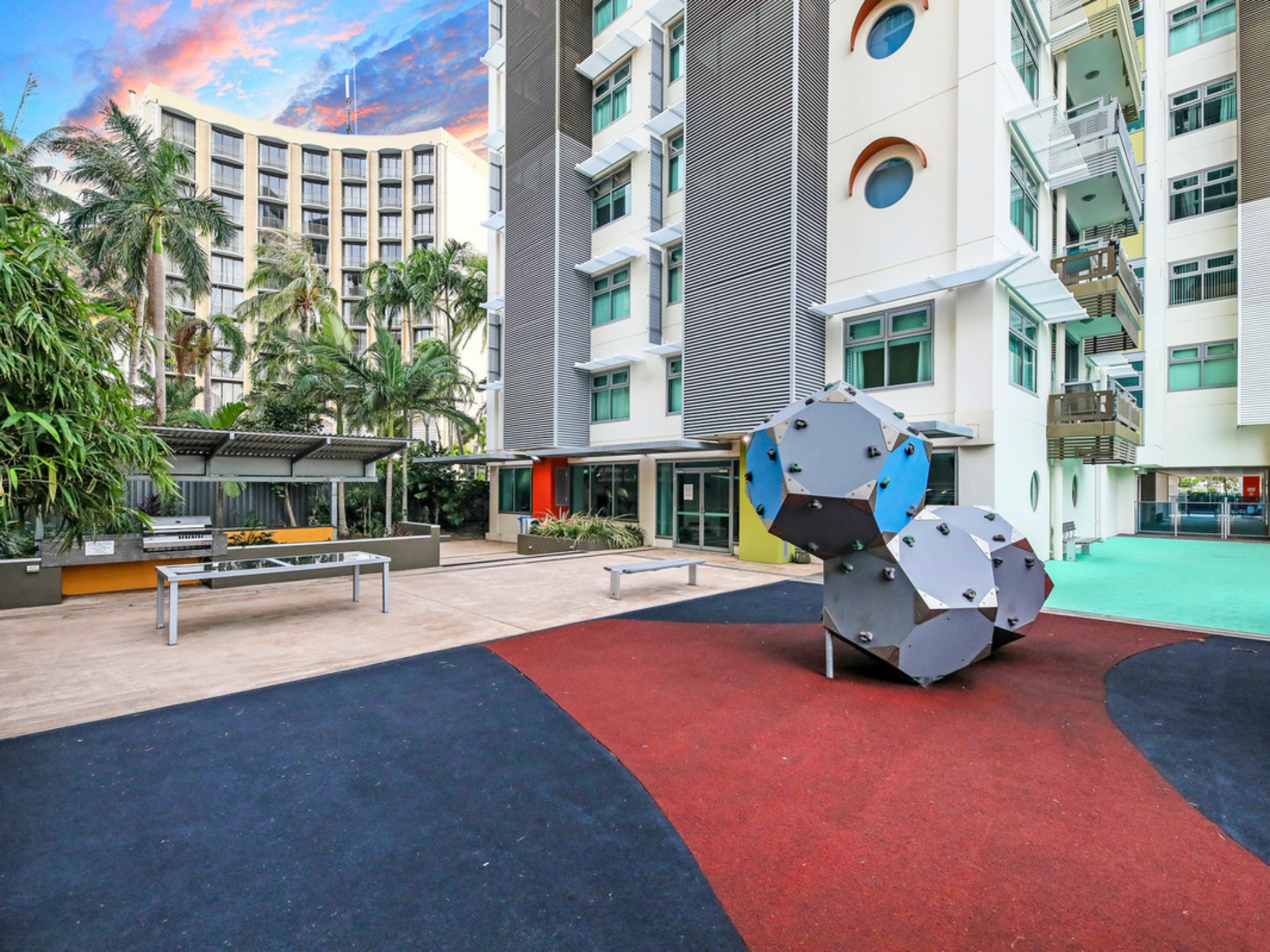 101/130 Esplanade, DARWIN CITY