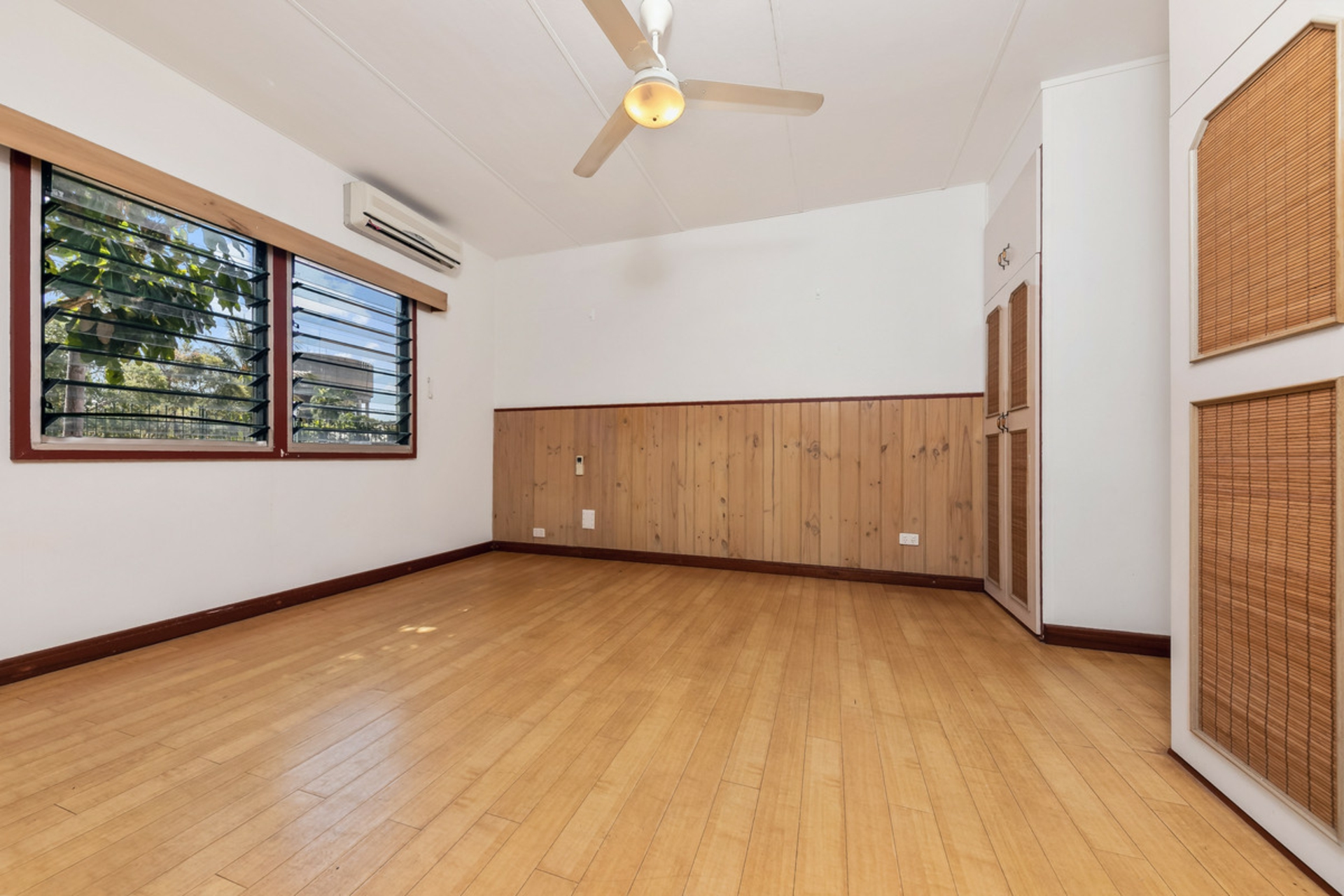 30 Greenwood Crescent, MOIL