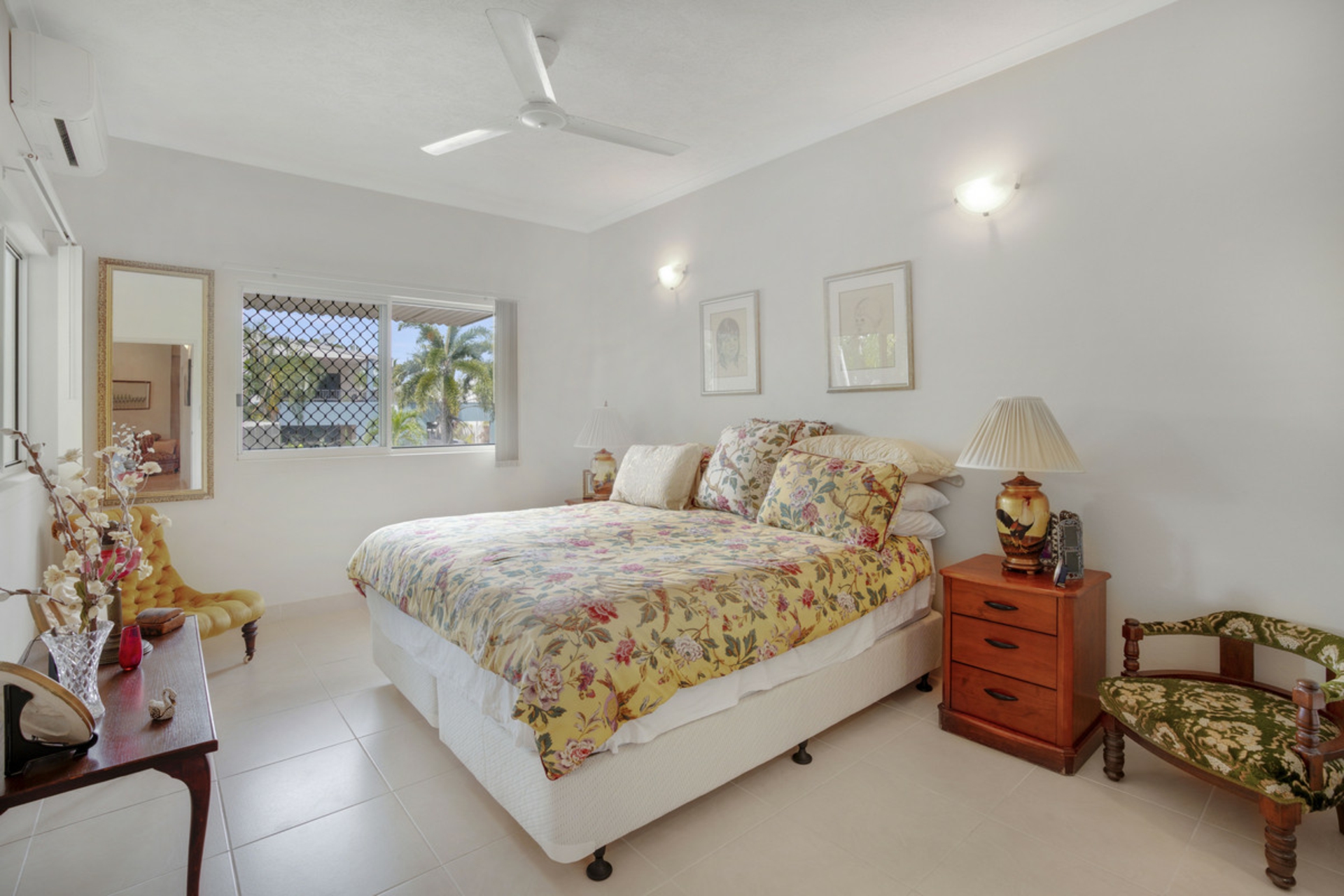 2/7 Dinah Court, STUART PARK
