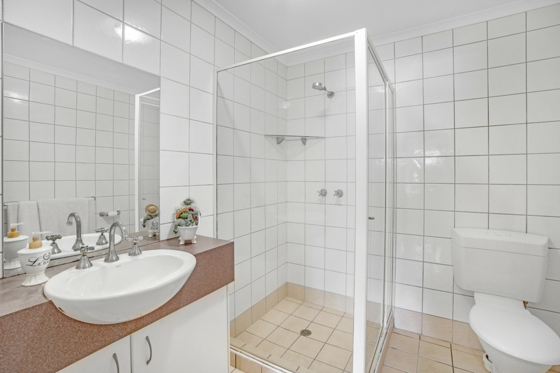 2/7 Dinah Court, STUART PARK