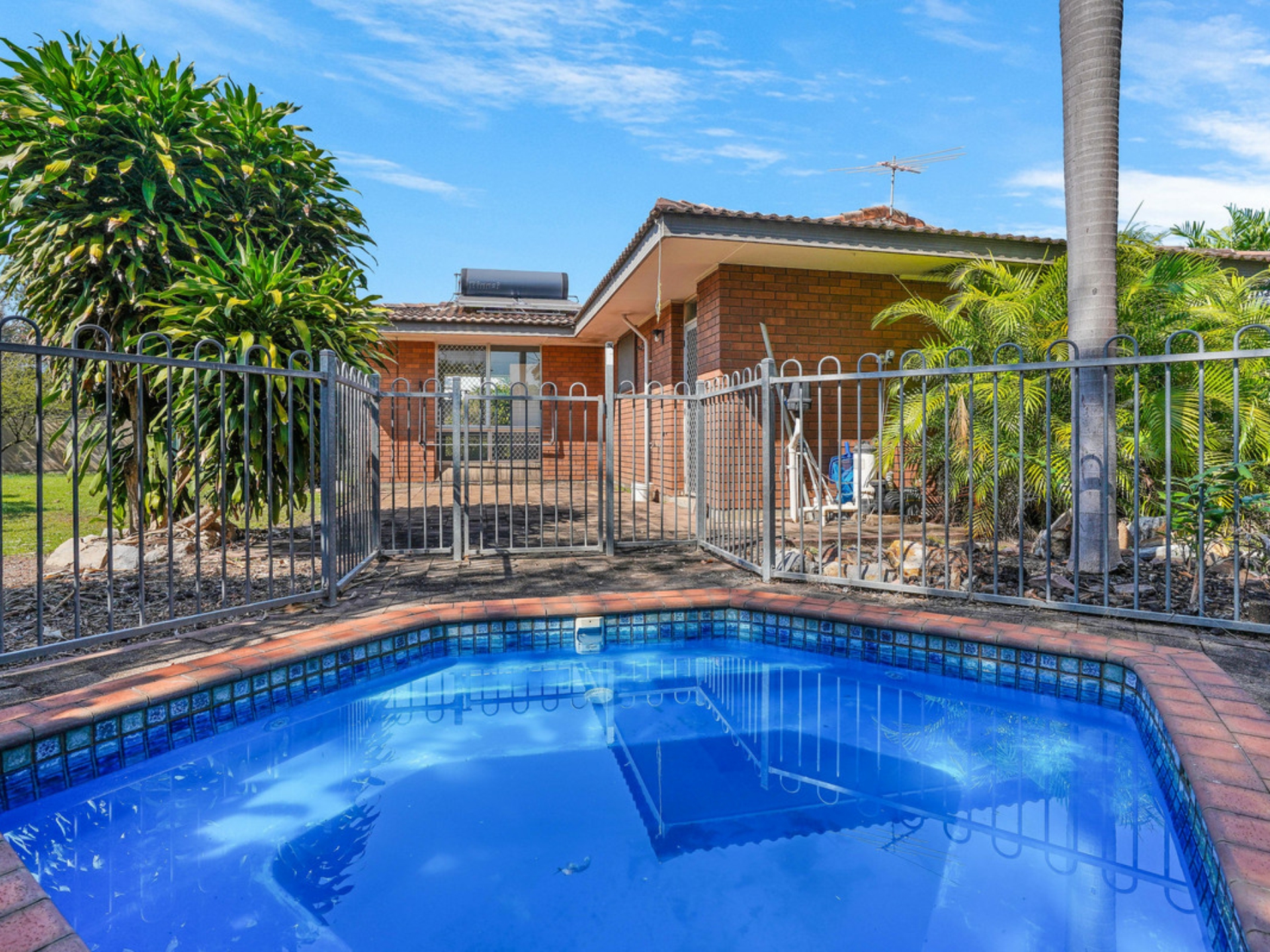 7 Uiver Court, Moulden
