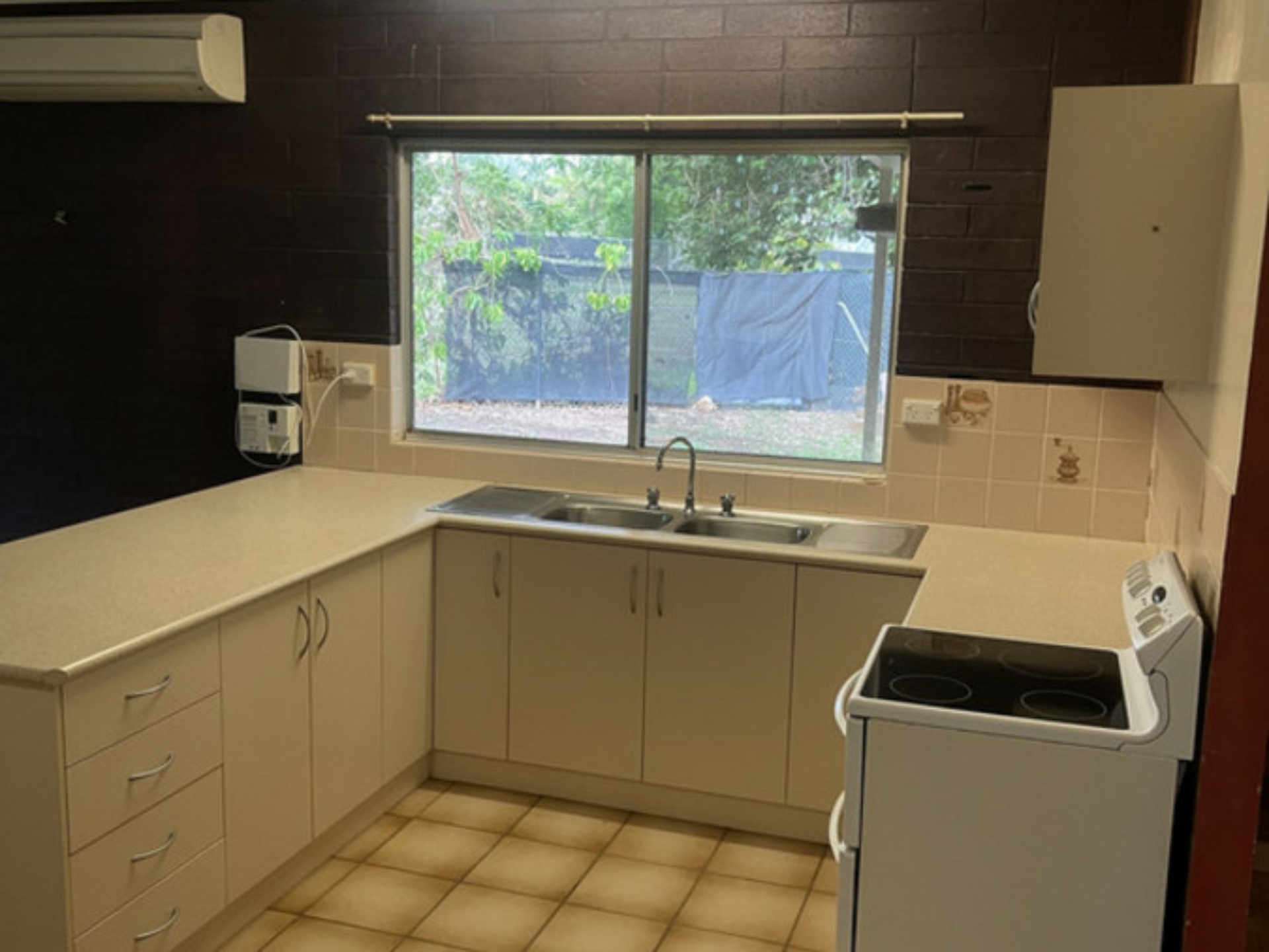 20 Constance Court, MOULDEN