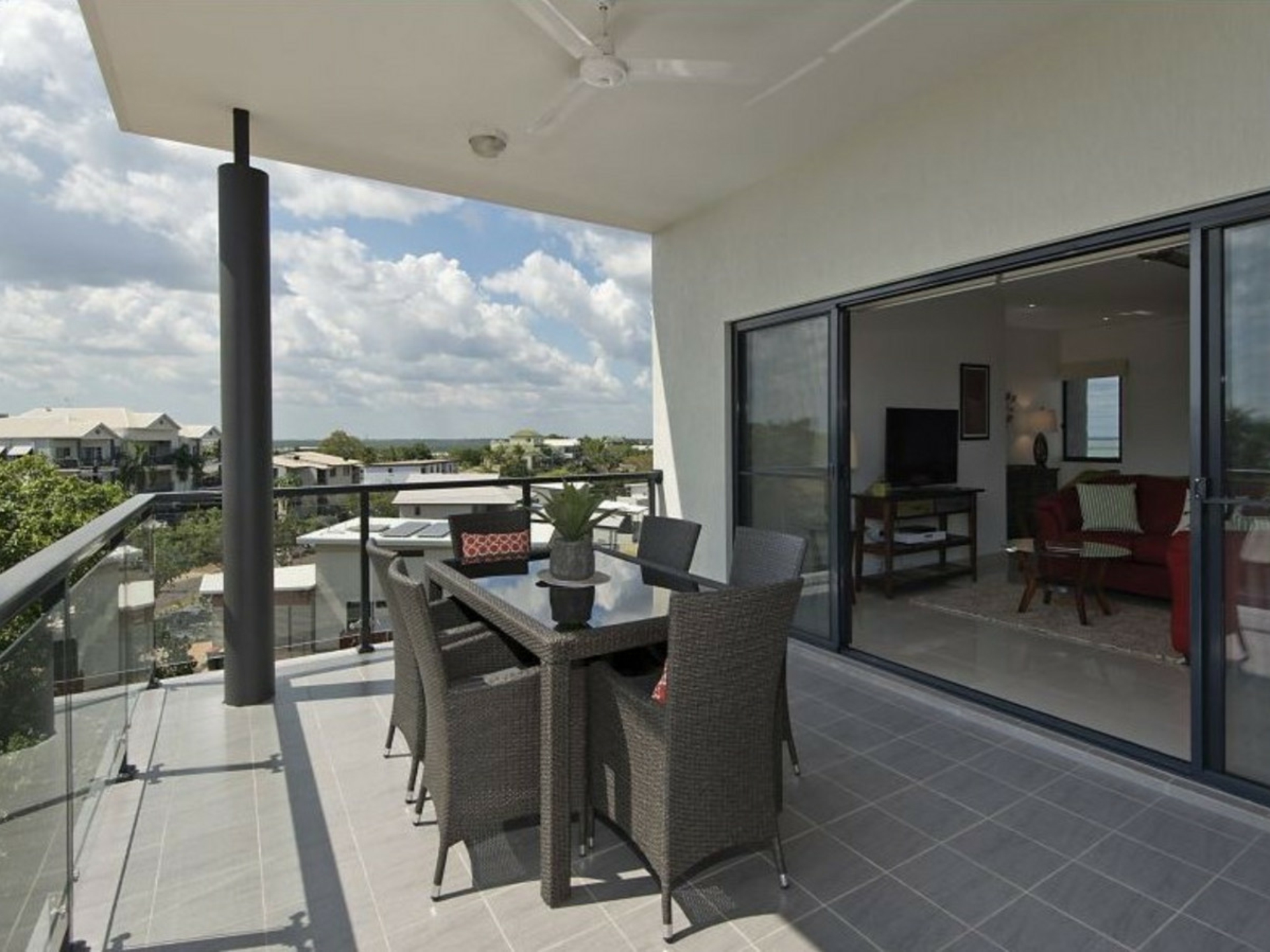 17/10 Duke Street, STUART PARK