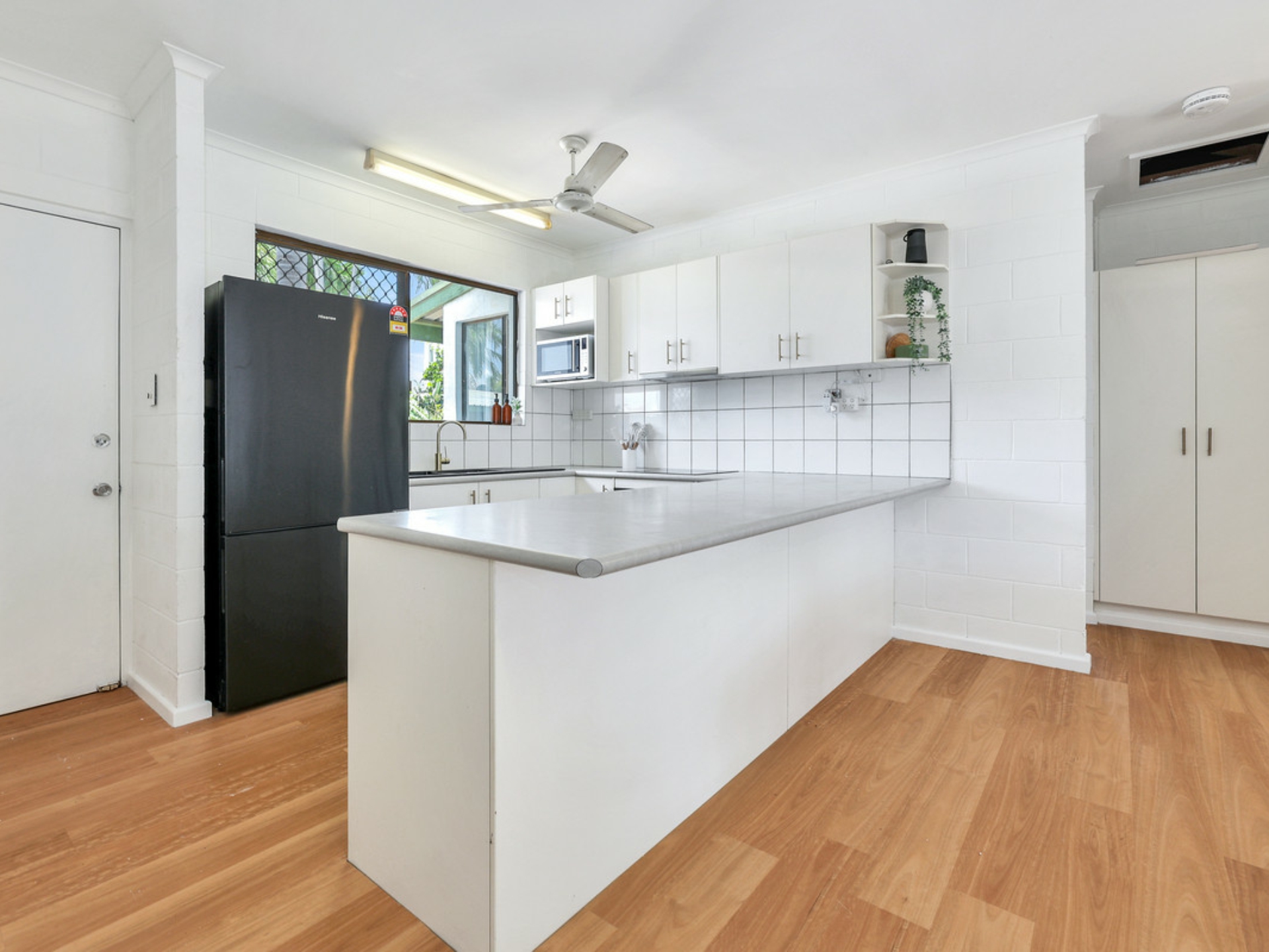 4/12 Gotham Street, LEANYER