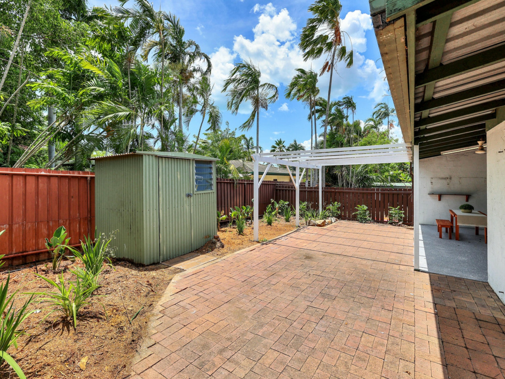 4/12 Gotham Street, LEANYER