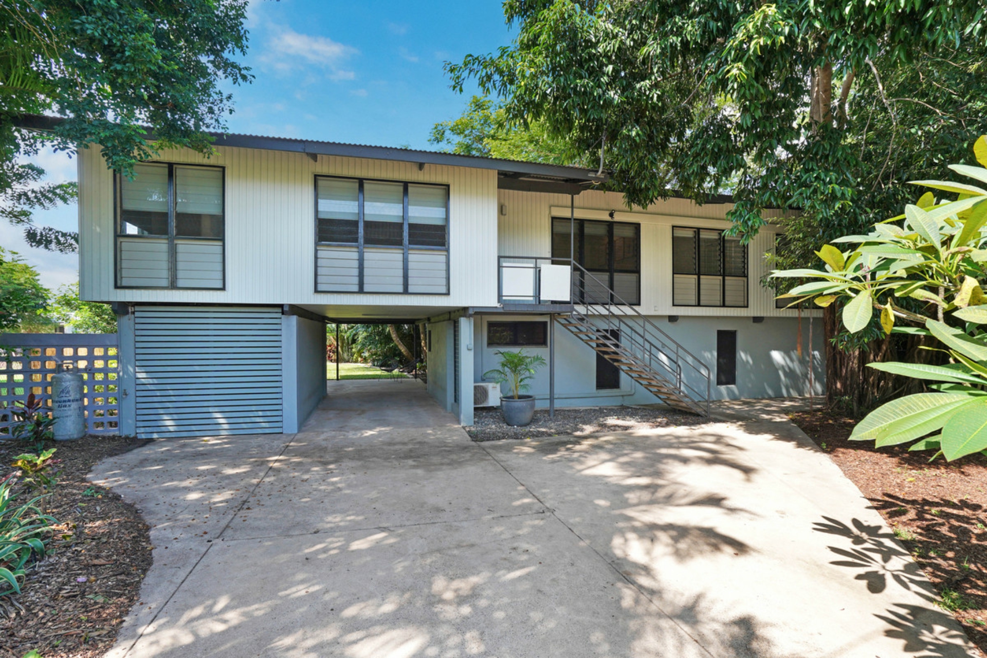4 Scales Street, Moil