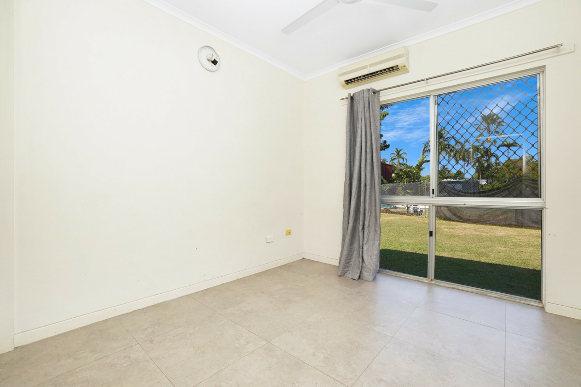 37 Bonson Terrace, MOULDEN