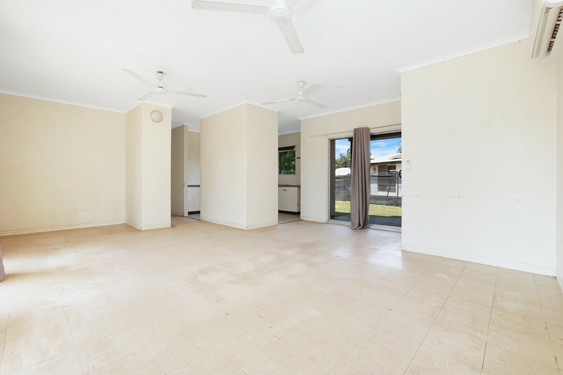 37 Bonson Terrace, MOULDEN