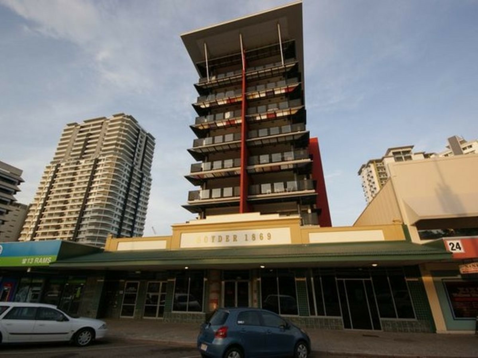 8/30 Cavenagh Street, DARWIN CITY