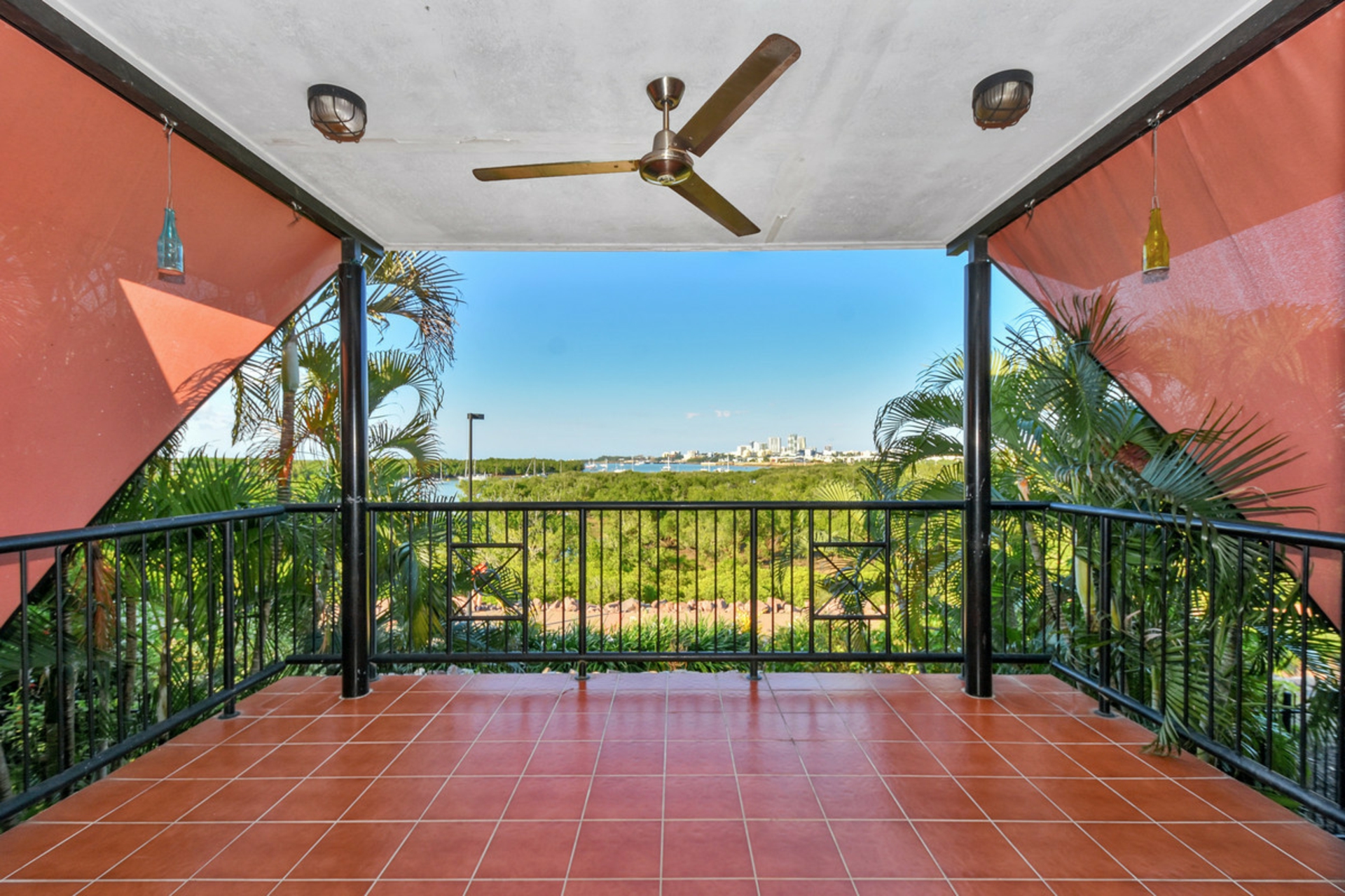 4/44 Bayview Boulevard, Bayview