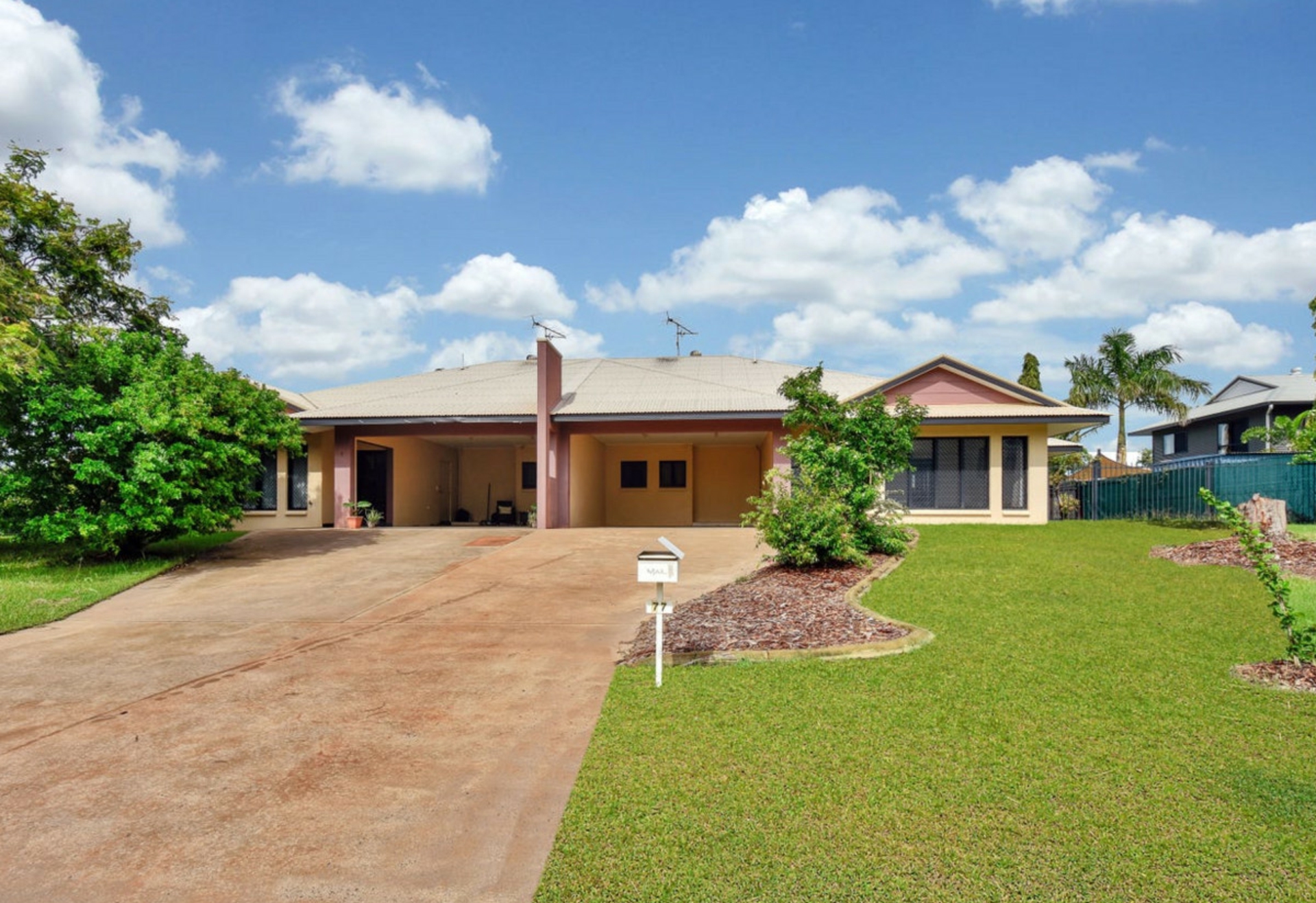 2/77 Antonino Drive, ROSEBERY
