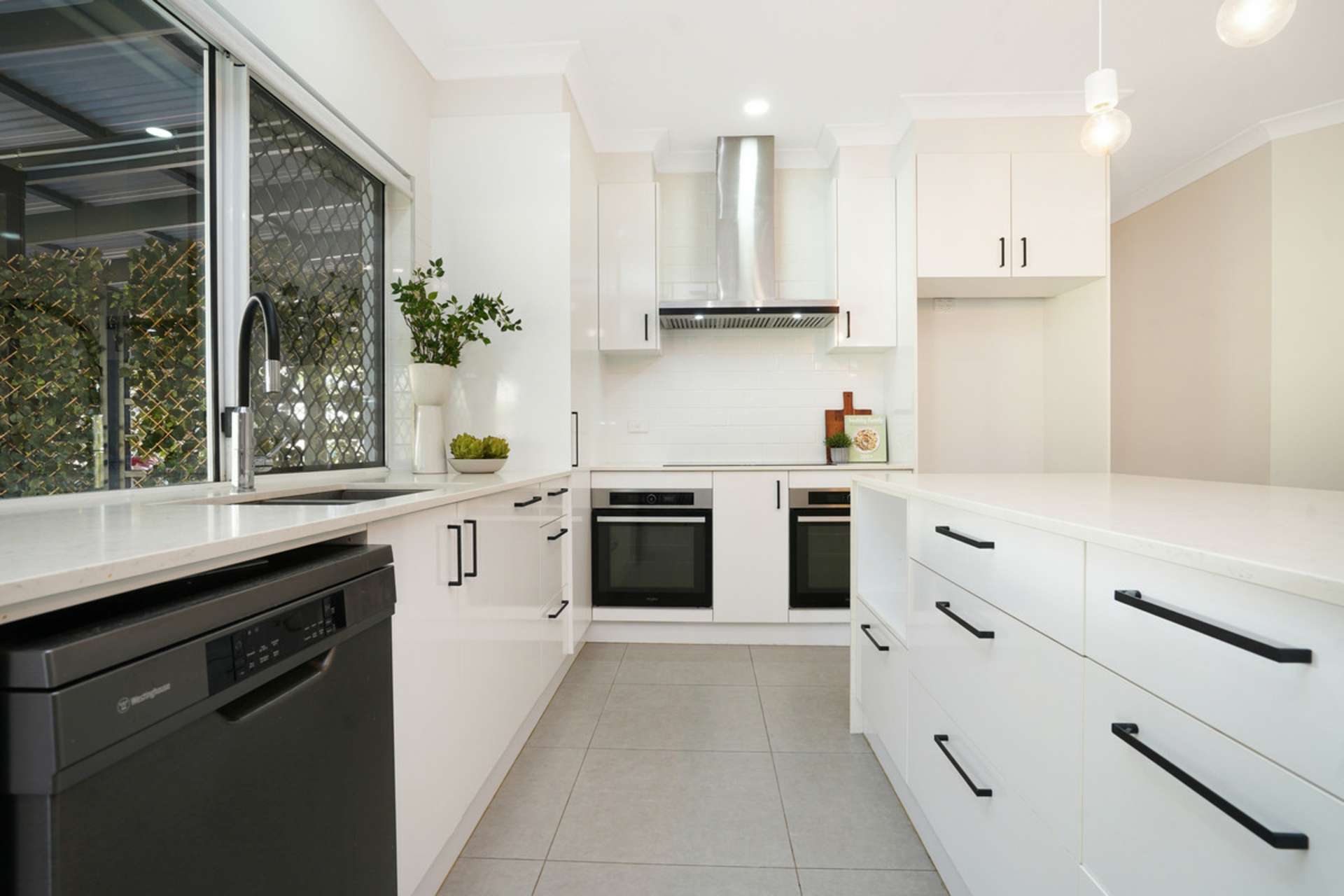 8 Maranthes Place, DURACK