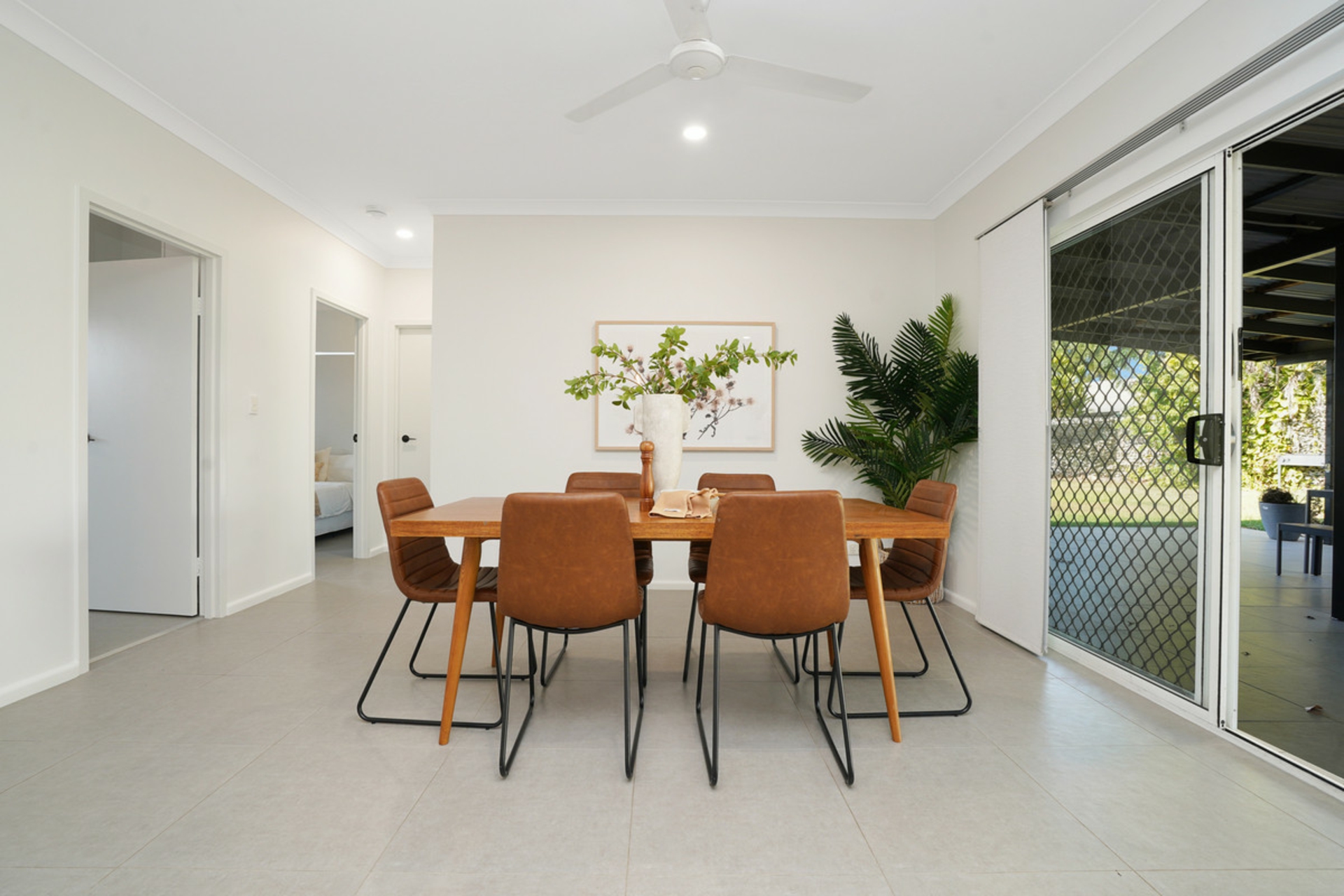 8 Maranthes Place, DURACK