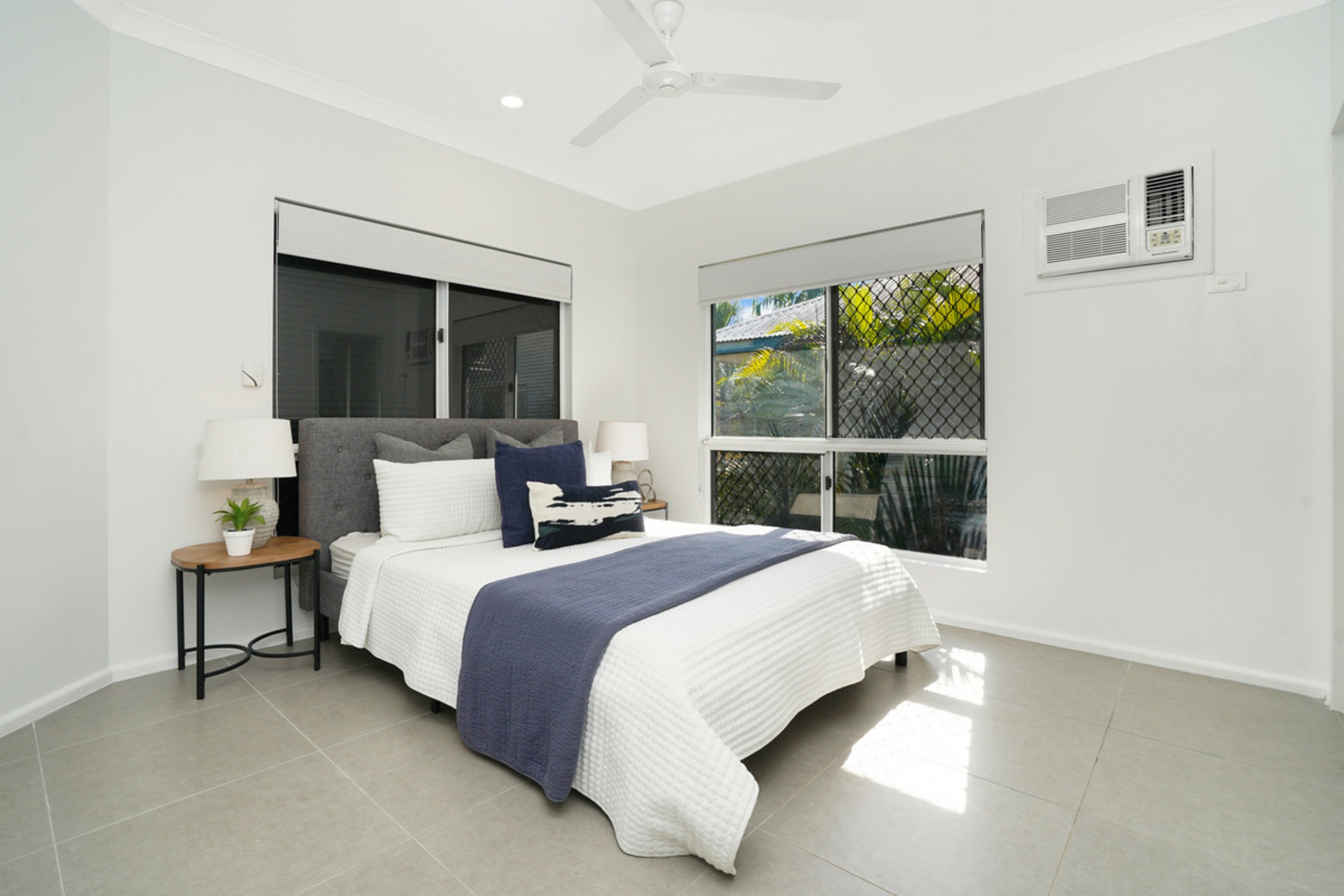 8 Maranthes Place, DURACK