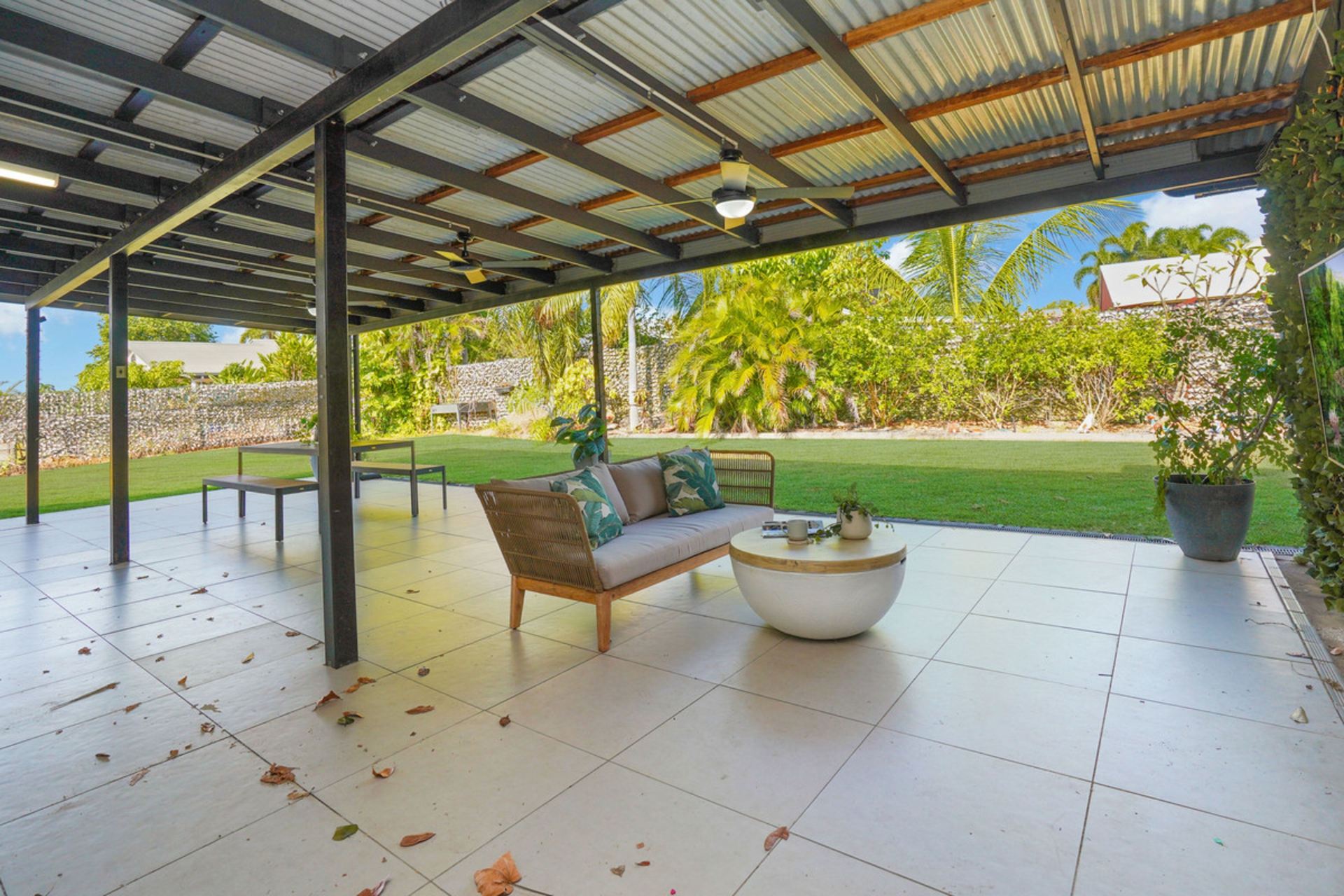 8 Maranthes Place, DURACK