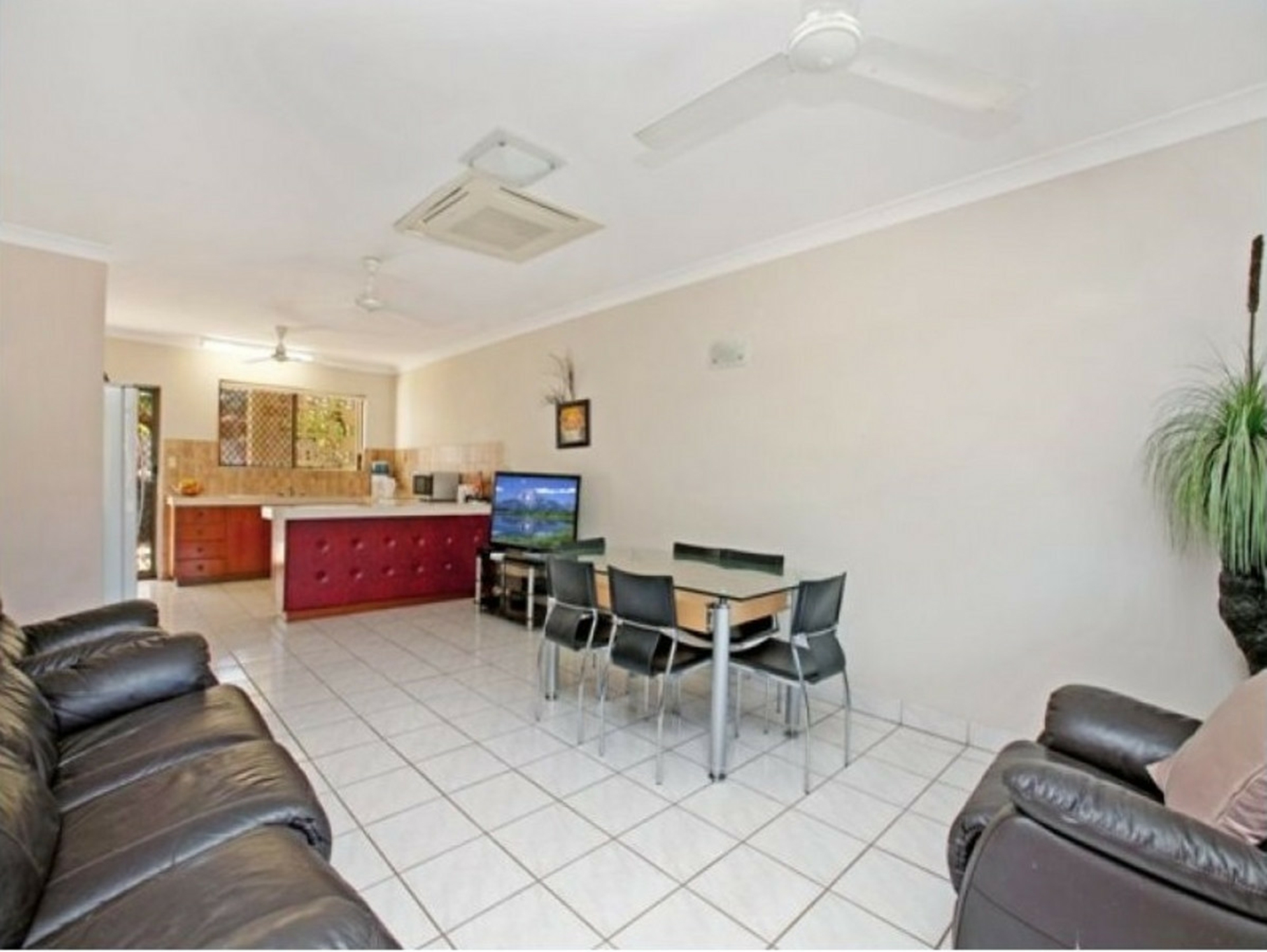 1/37 Ellengowan Drive, BRINKIN